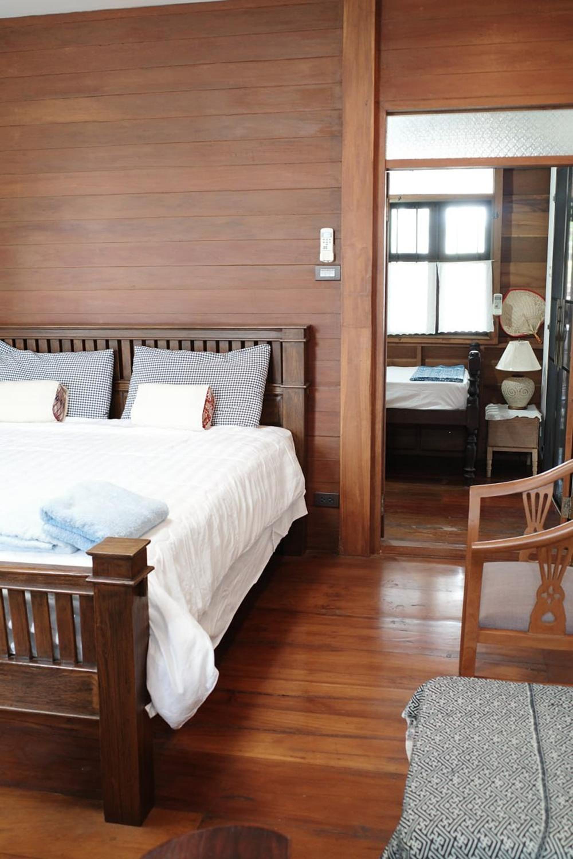 Tiptopthai House