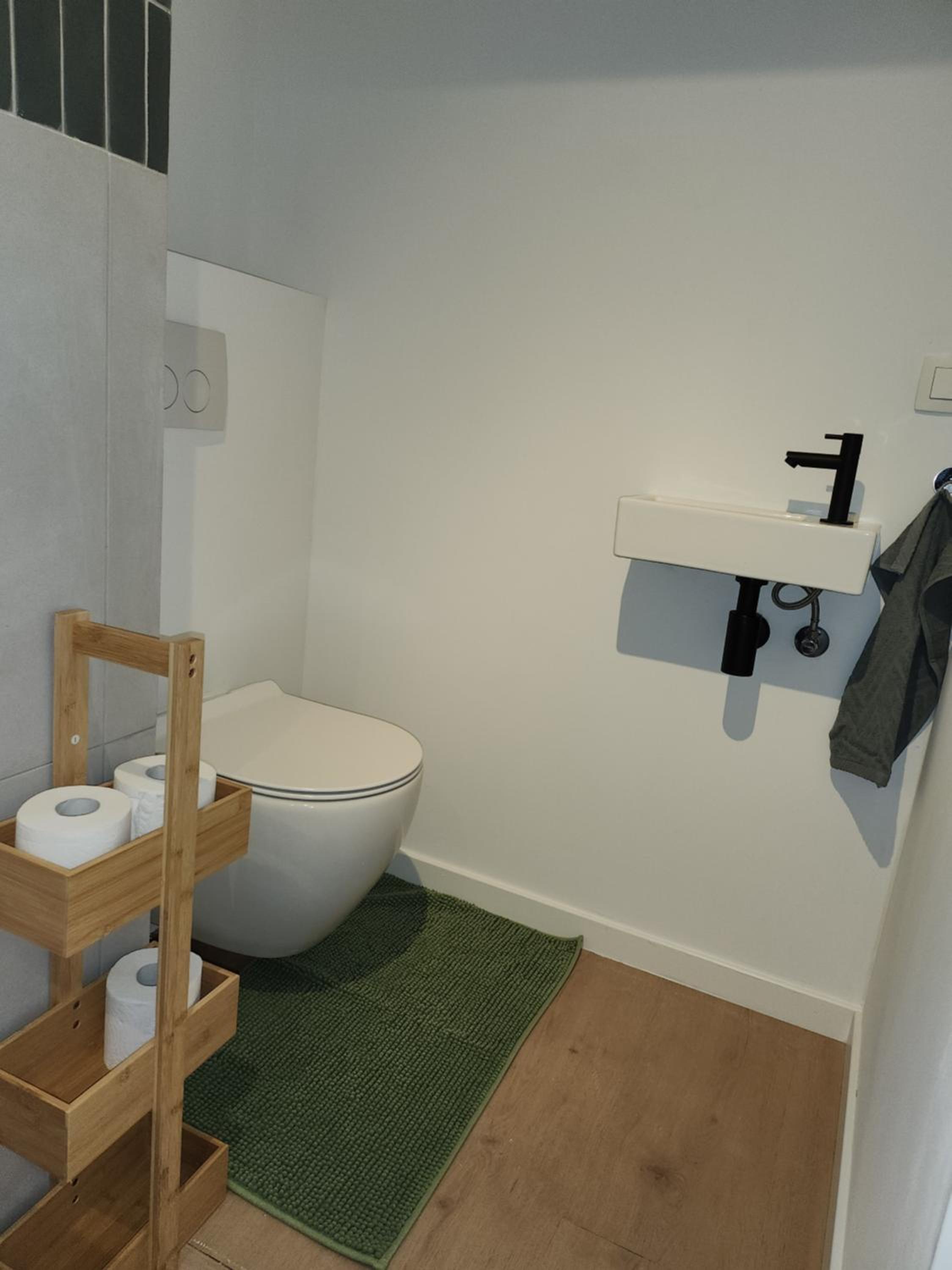 Business Accommodation 'Garden' Living Intimate