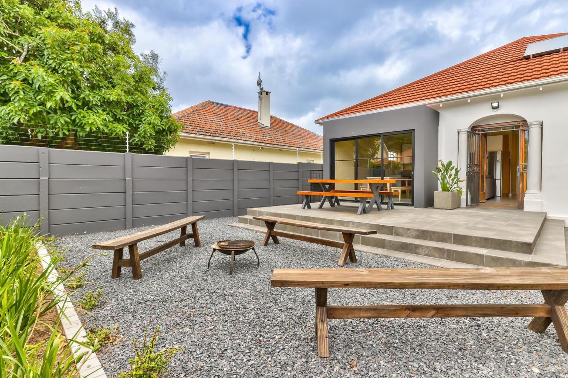 6 bedroom House in Mowbray view 3