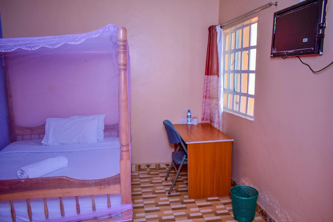 Lions Den Guest rooms view 2
