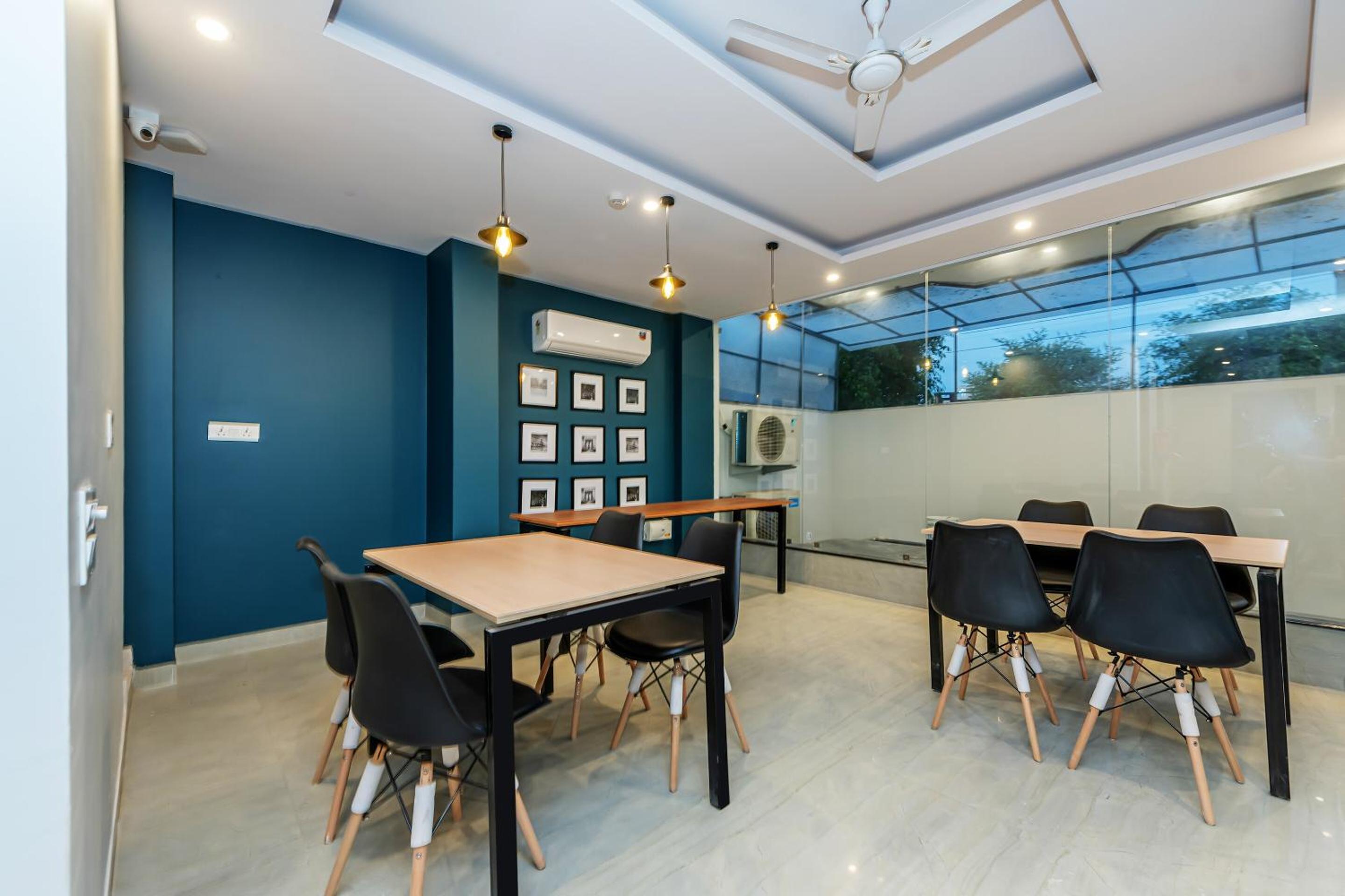 meeting & event spaces