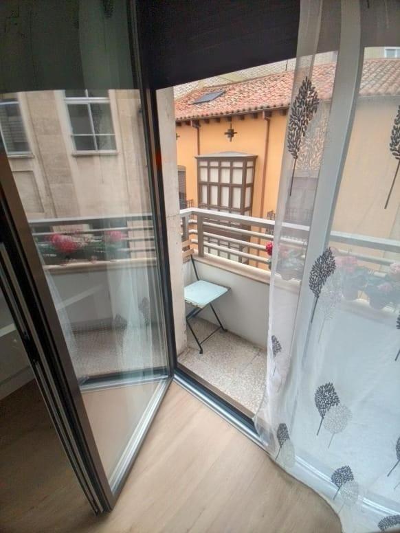 Hostal Sol en Zamora — balance & terrace