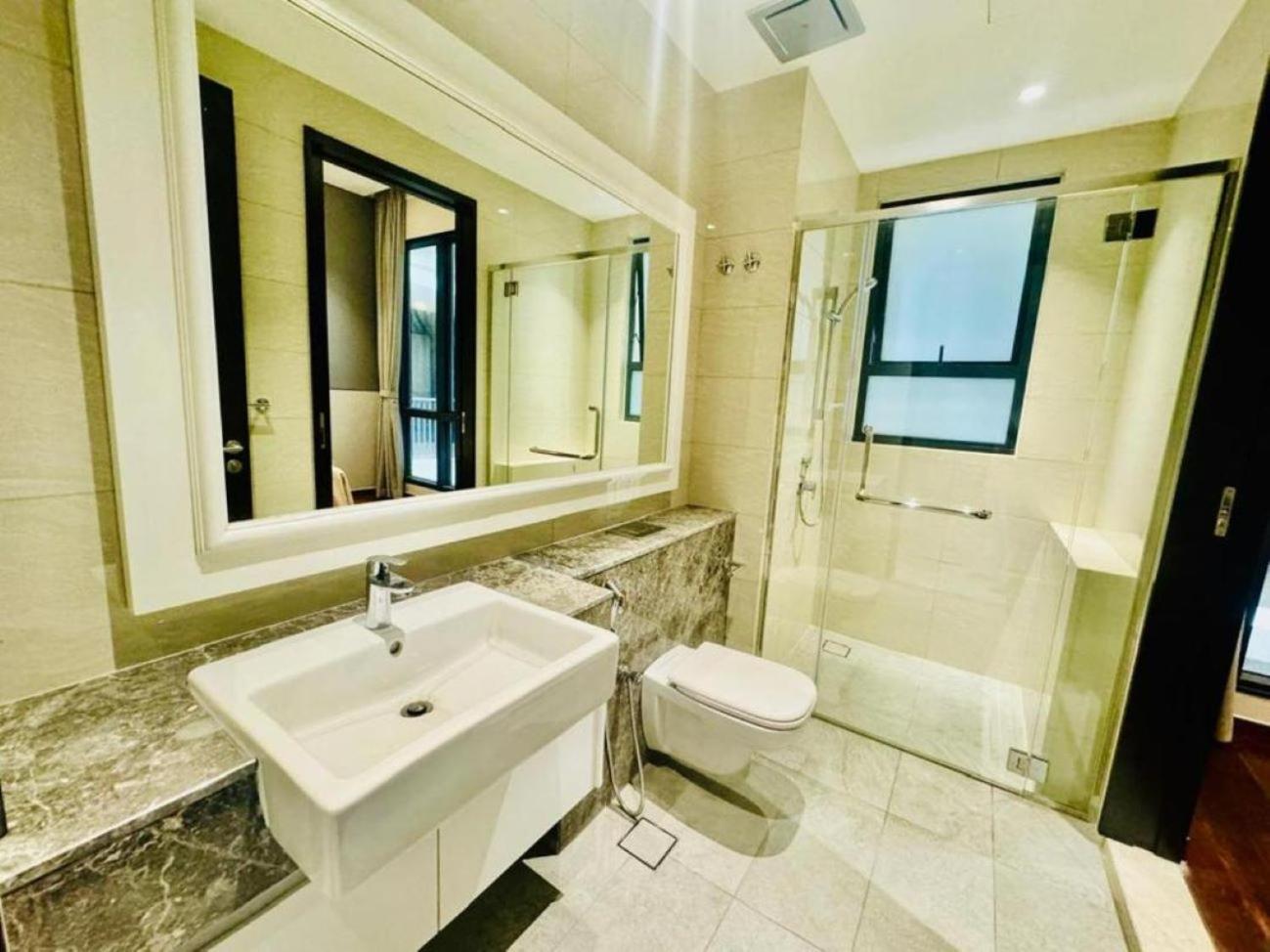 Crown Suites The Manor KLCC Kuala Lumpur City Center