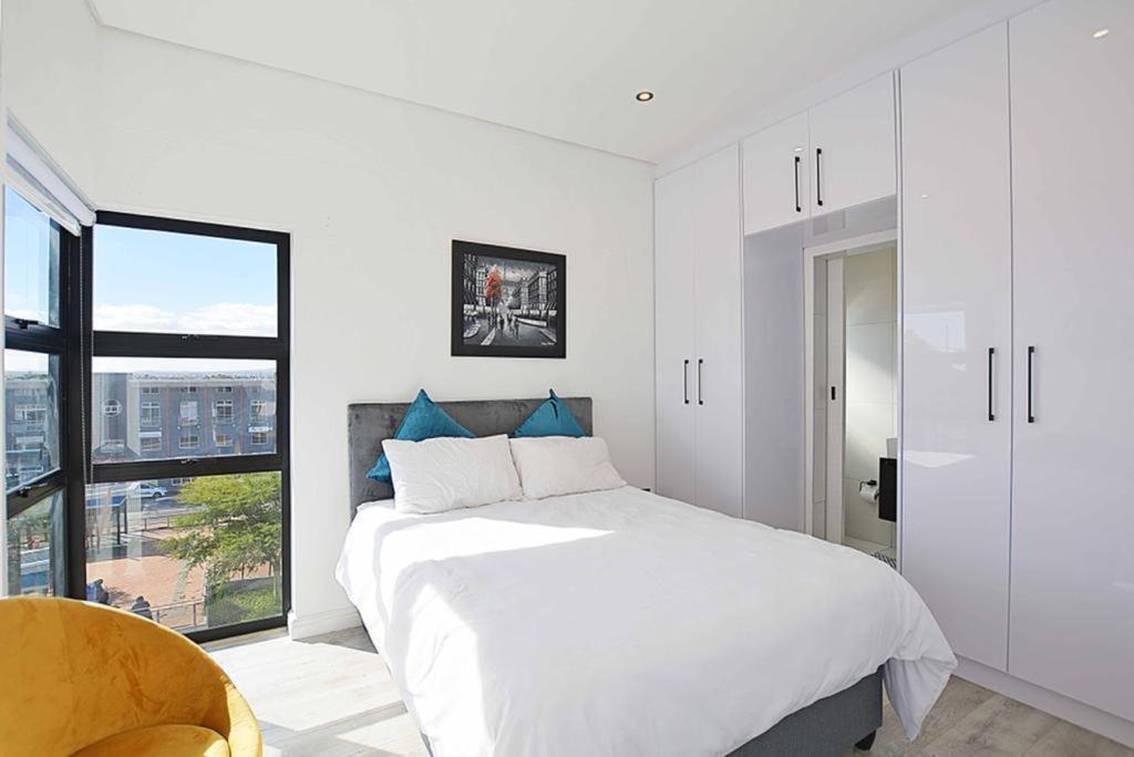 Greystone Executive Apartments