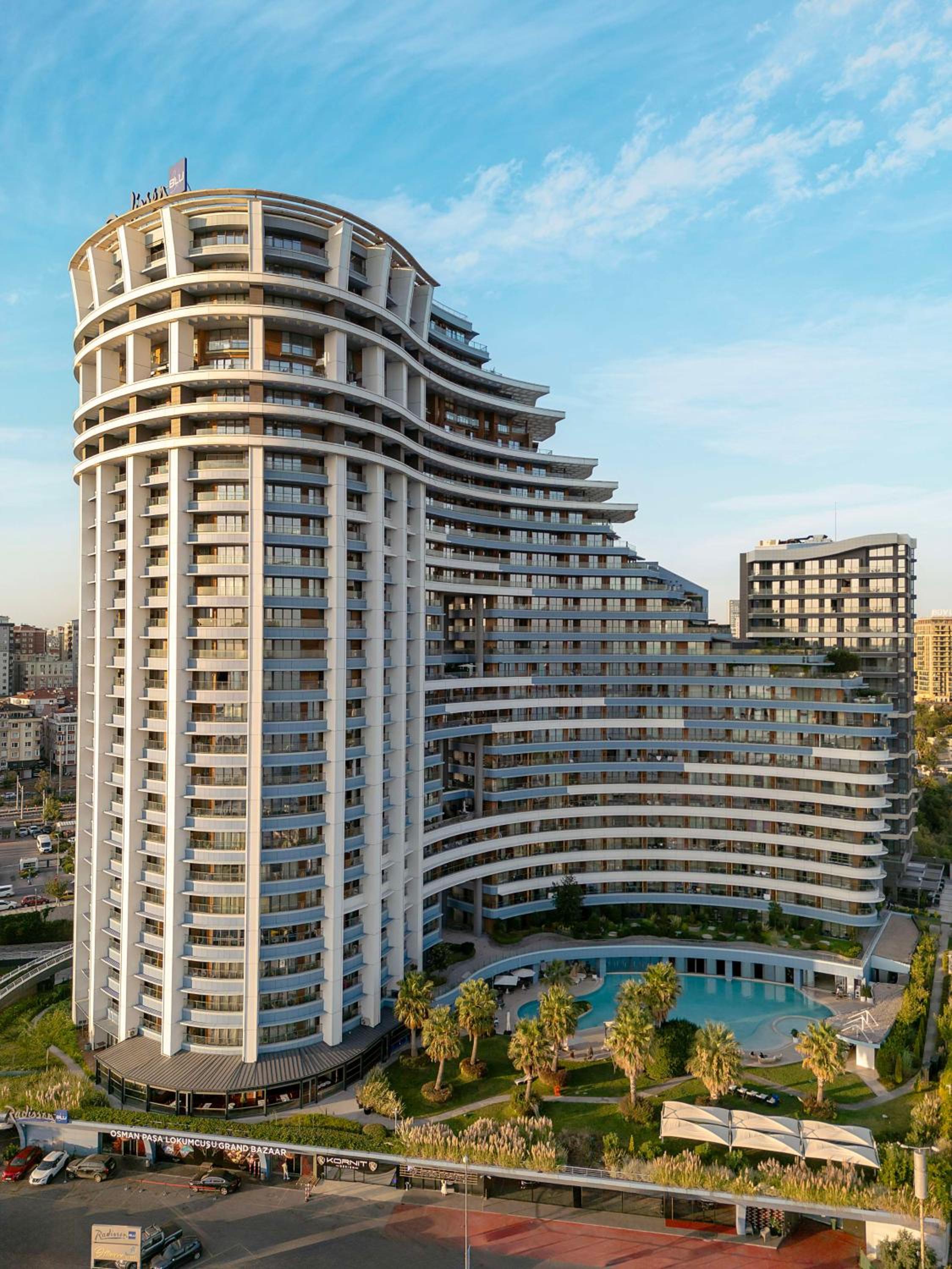 Radisson Blu Otel İstanbul Ottomare - Image 14