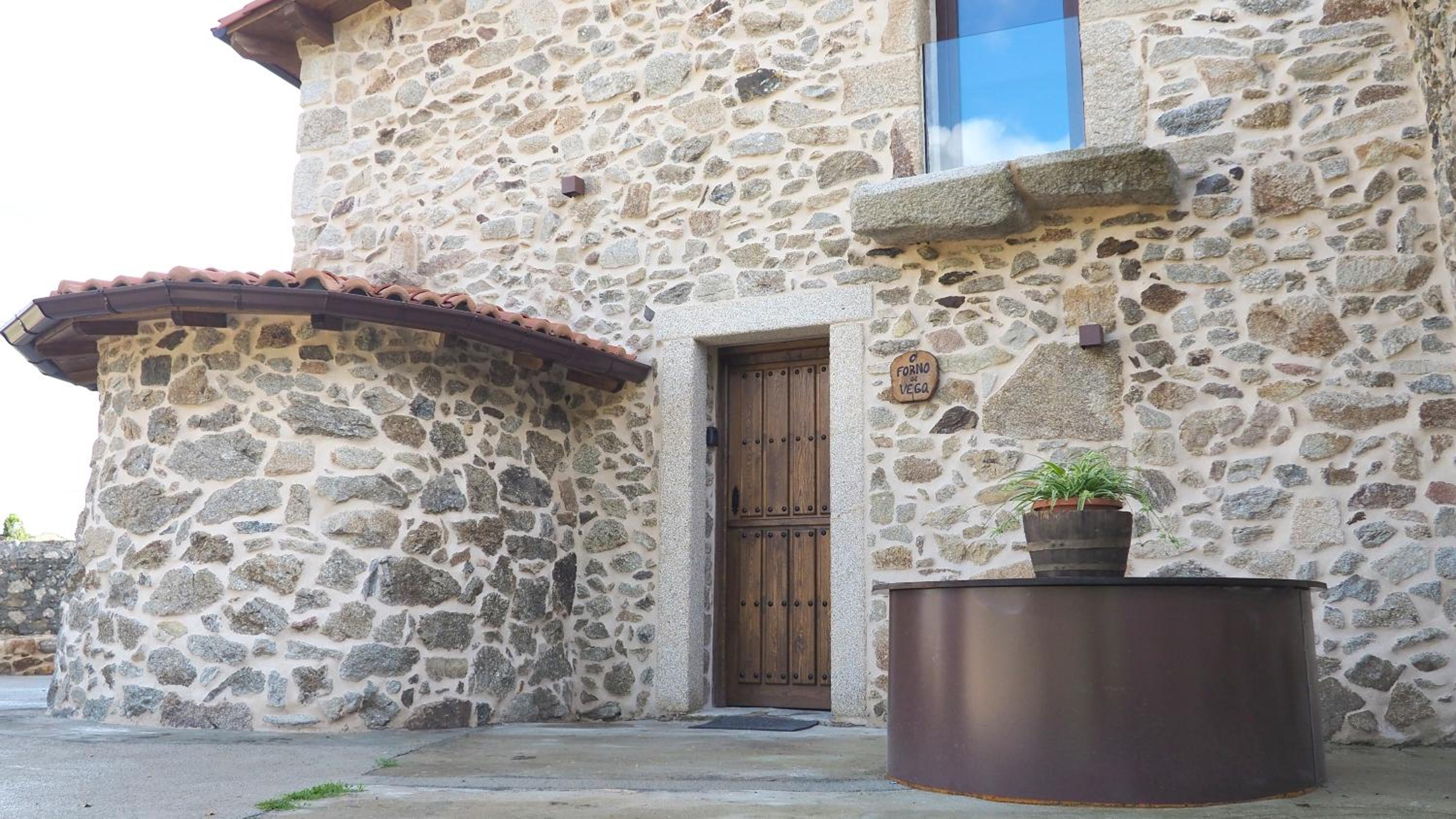 Apartamentos Muralla Sacra