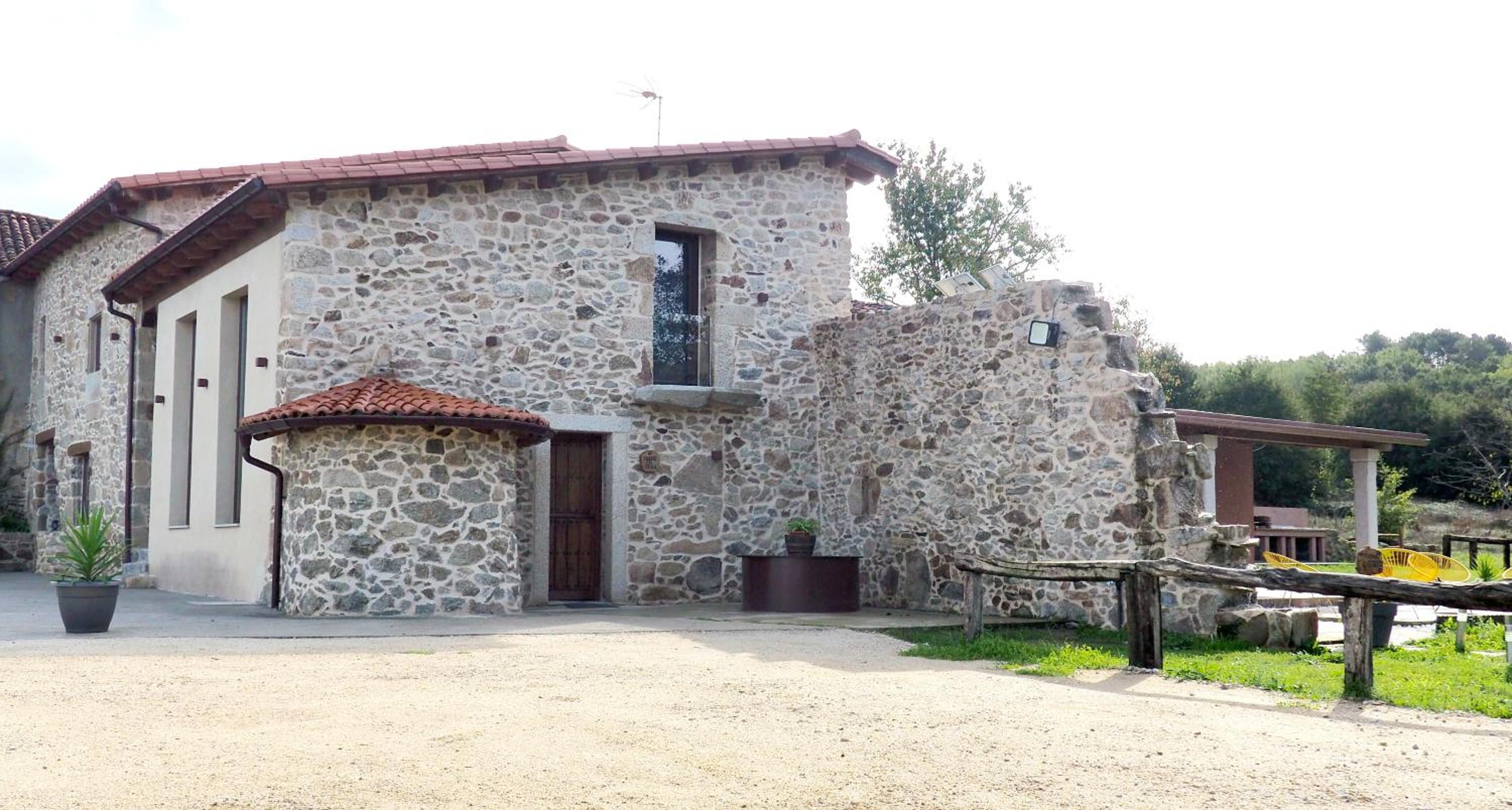 Apartamentos Muralla Sacra