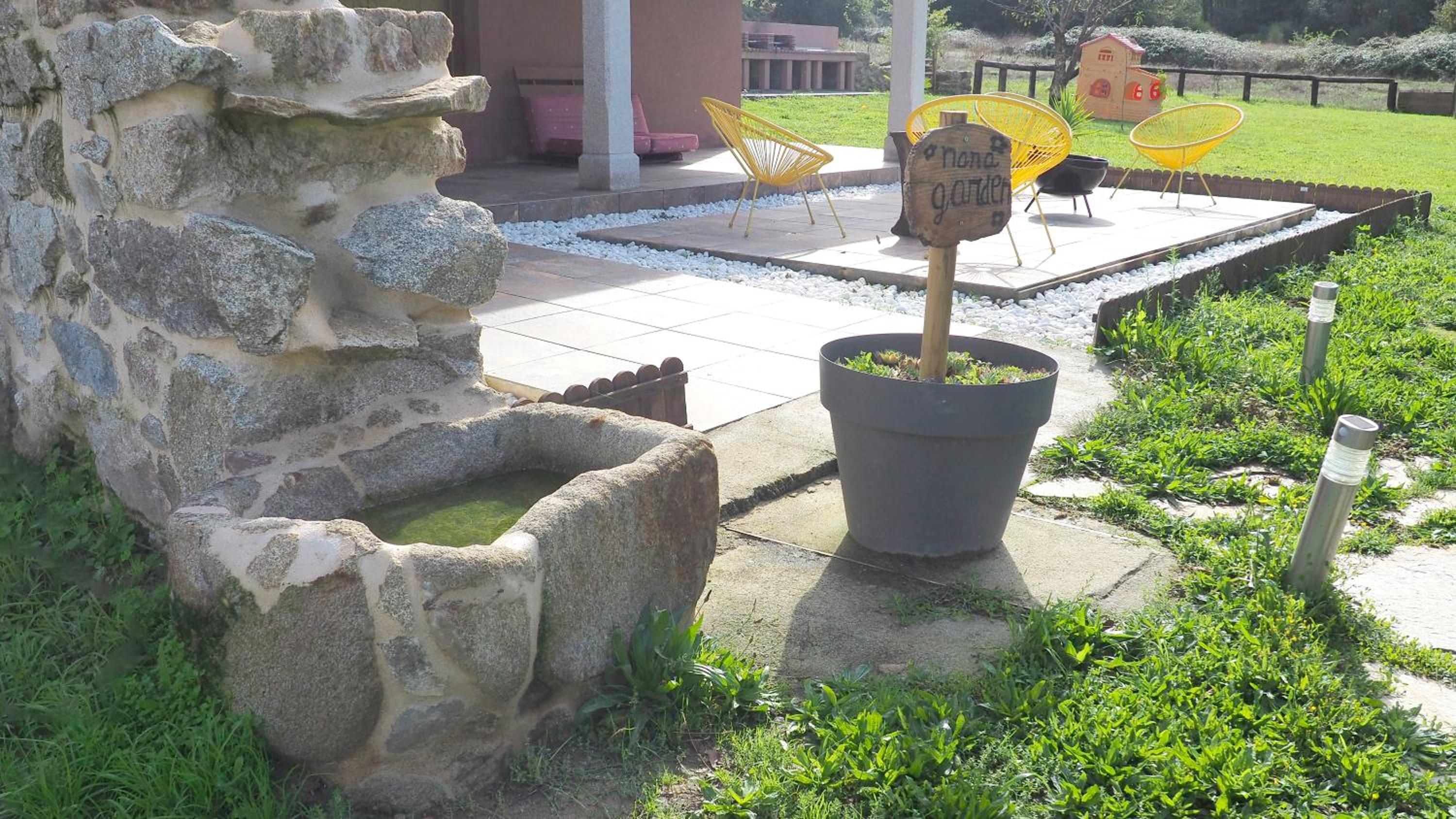 Apartamentos Muralla Sacra
