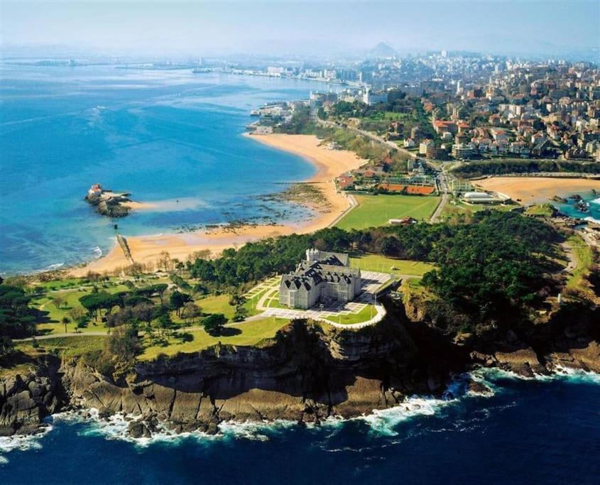 ESPECTACULAR Apartamento en el Centro de Cantabria