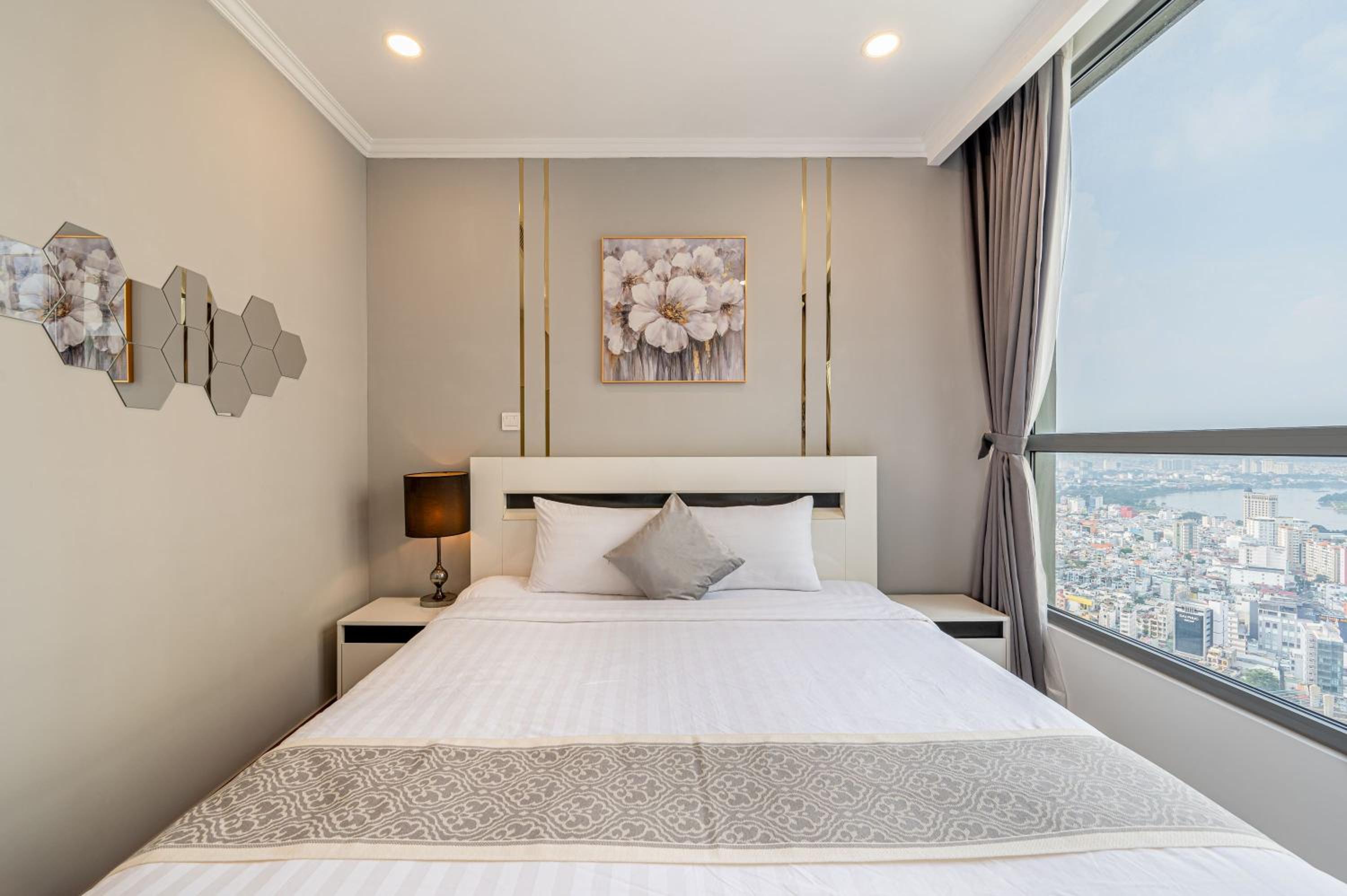 Vinhomes Central Park Premier Apartment