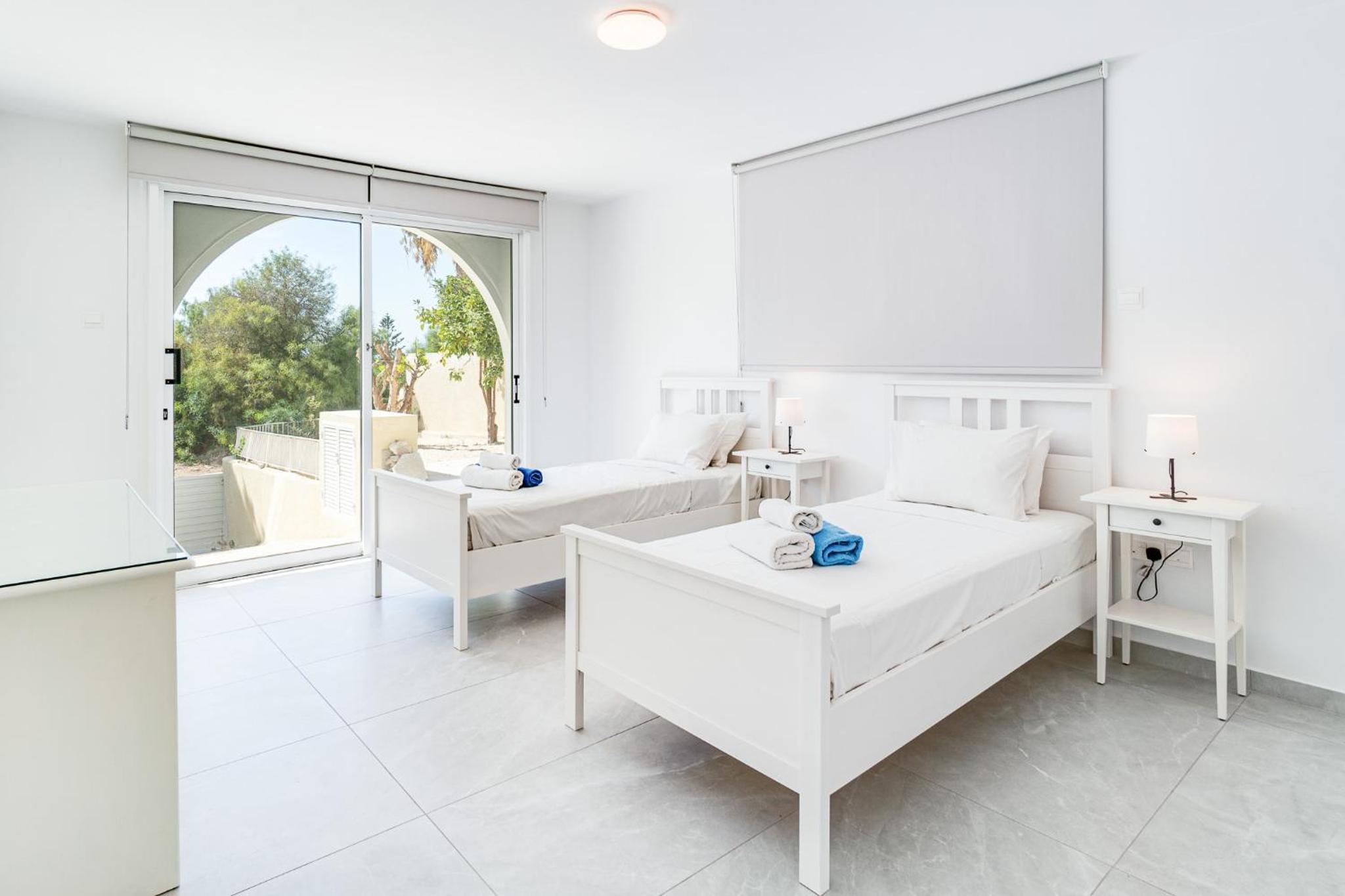 Villa Bettina By Ezoria Villas
