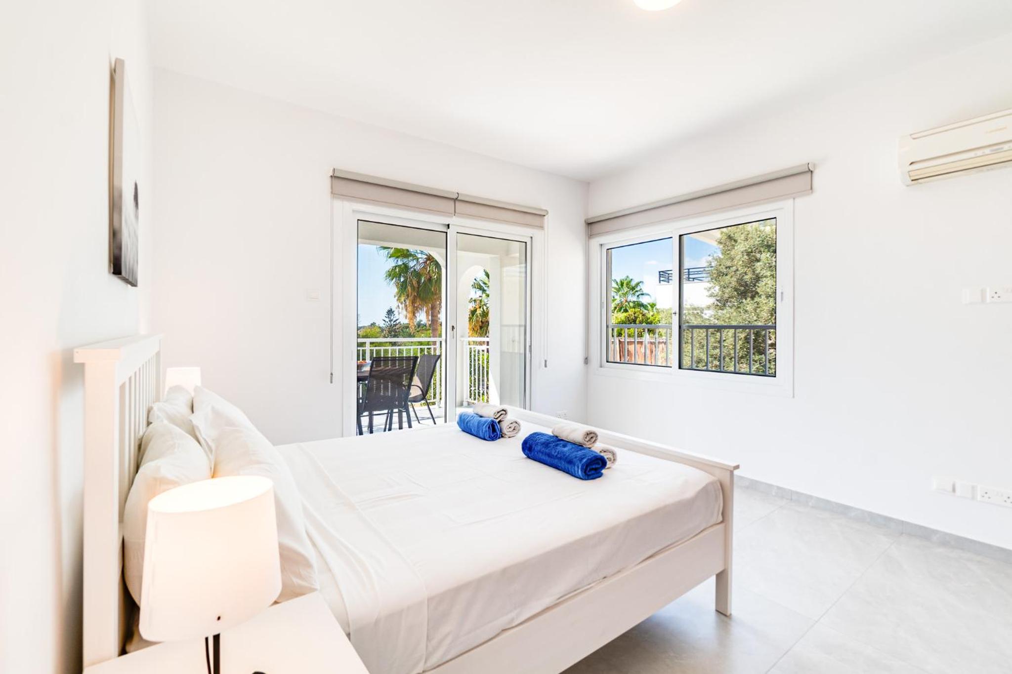 Villa Bettina By Ezoria Villas