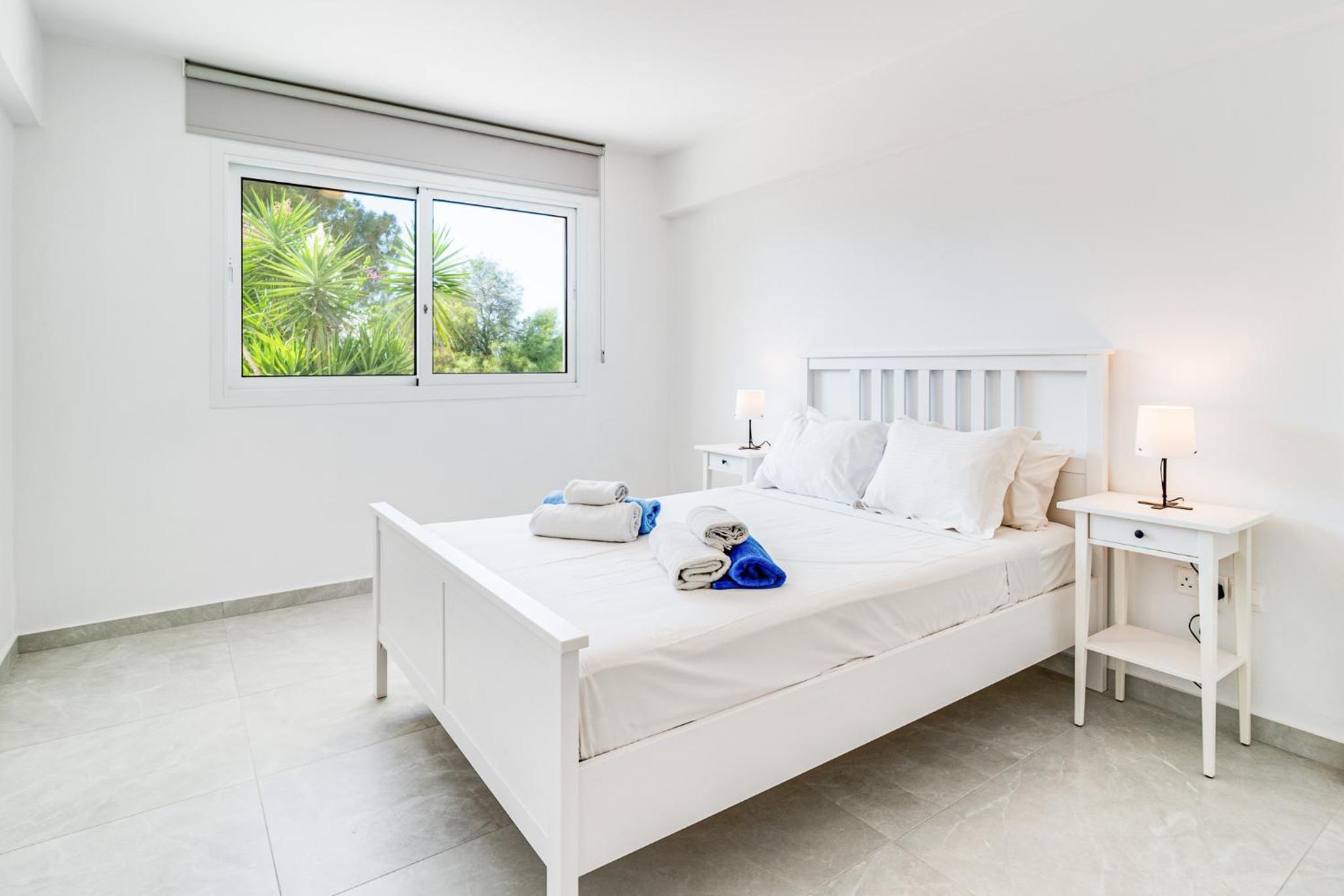 Villa Bettina By Ezoria Villas