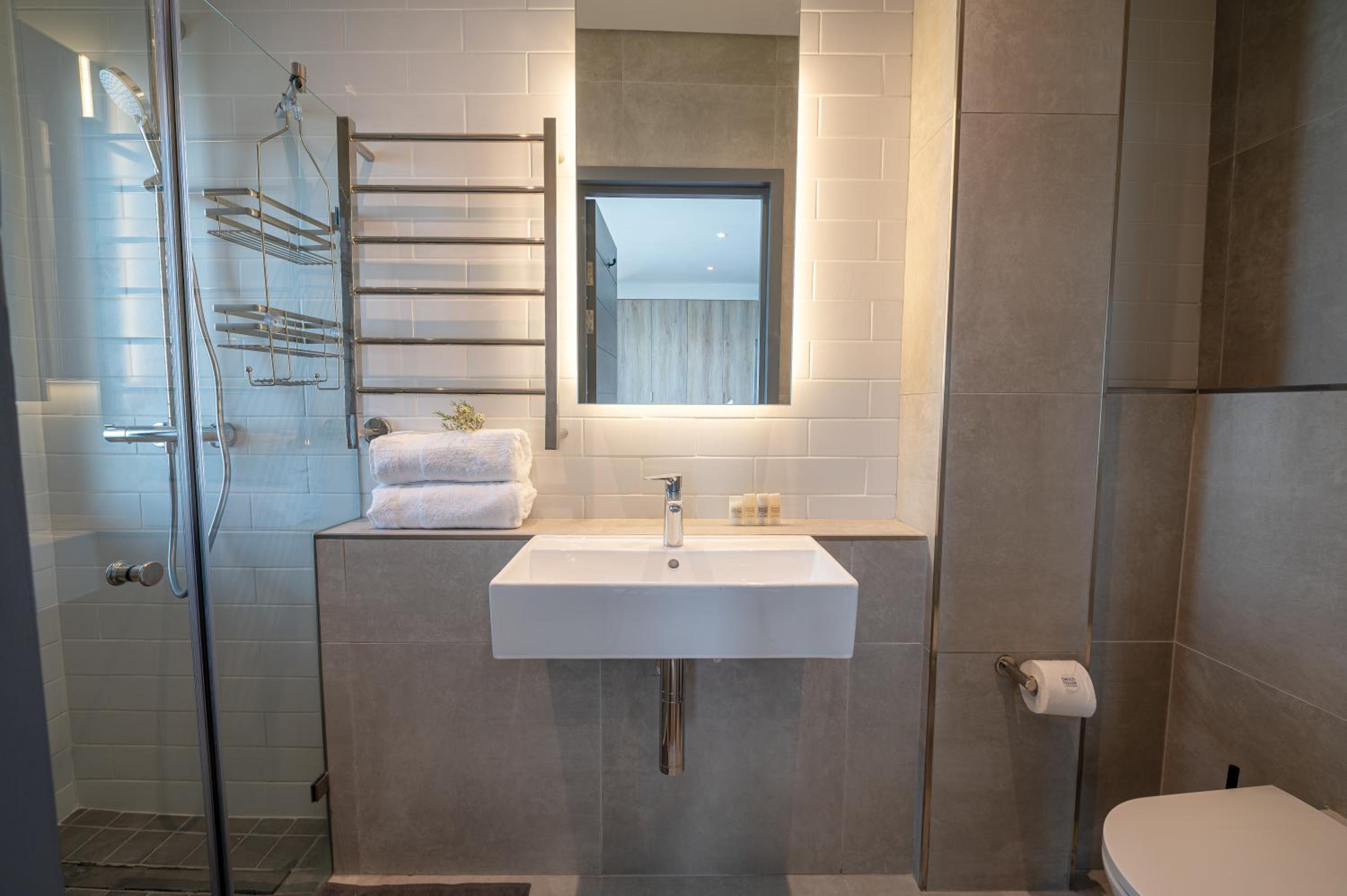 Luxury Beachfront Penthouse in Blouberg- 402 Azul view 4