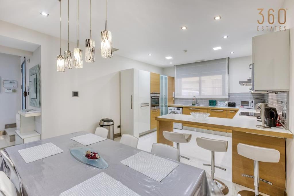 Modern 3BR home with Private Yard & BBQ by 360 Estates view 3