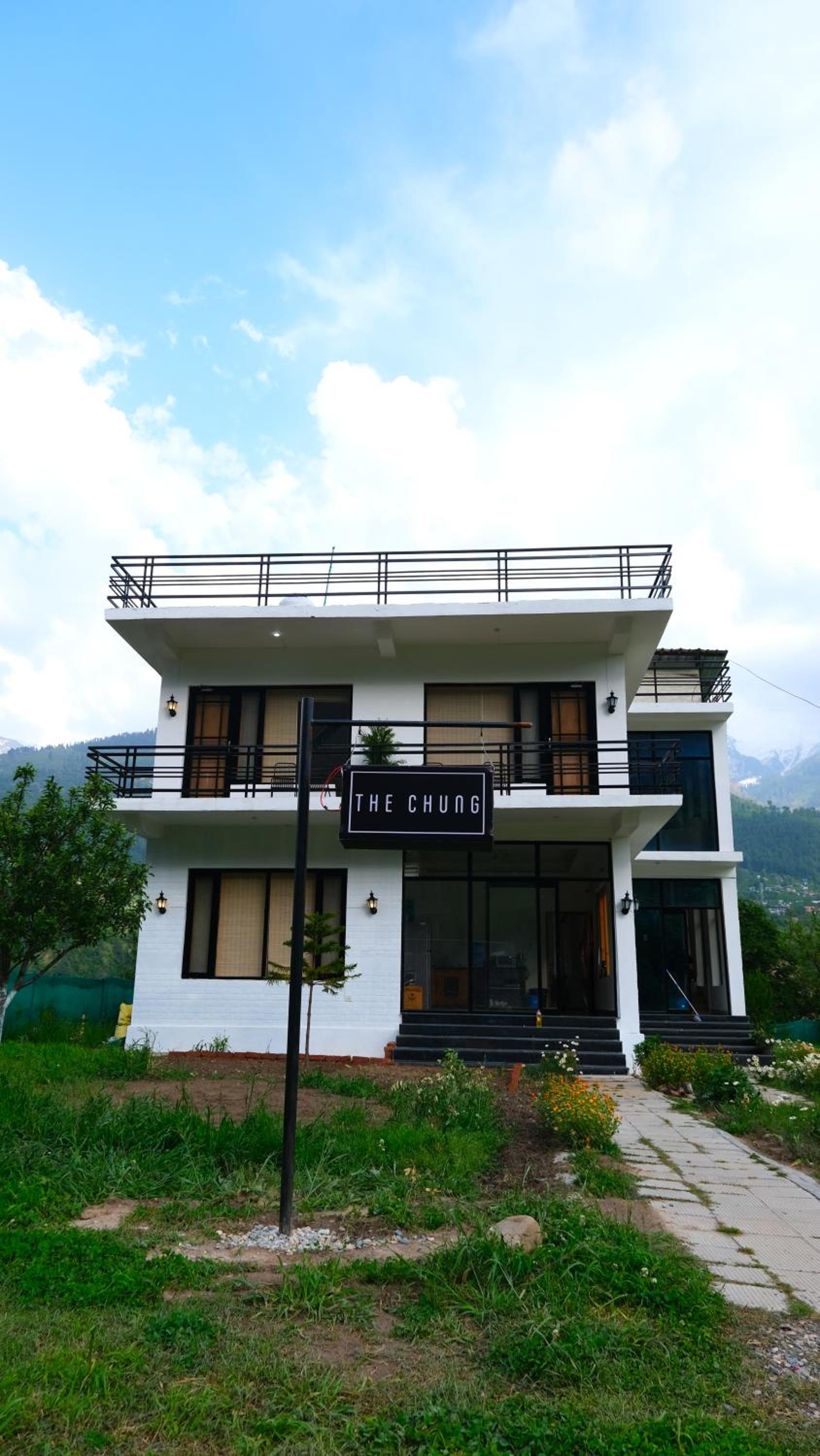 The Chung Manali view 5