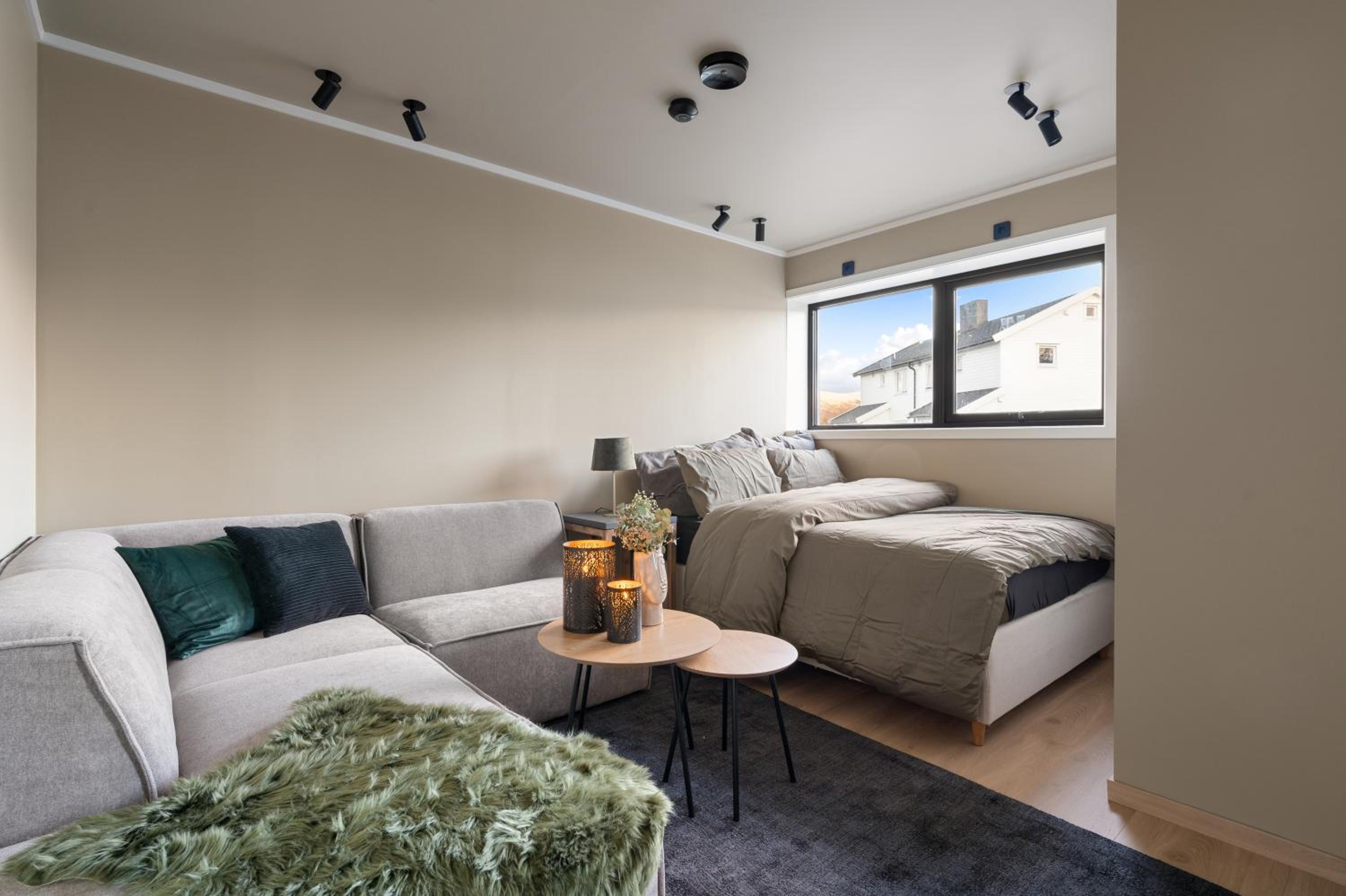 Premium Studio for a Cosy Escape Arctic Seasons view 4