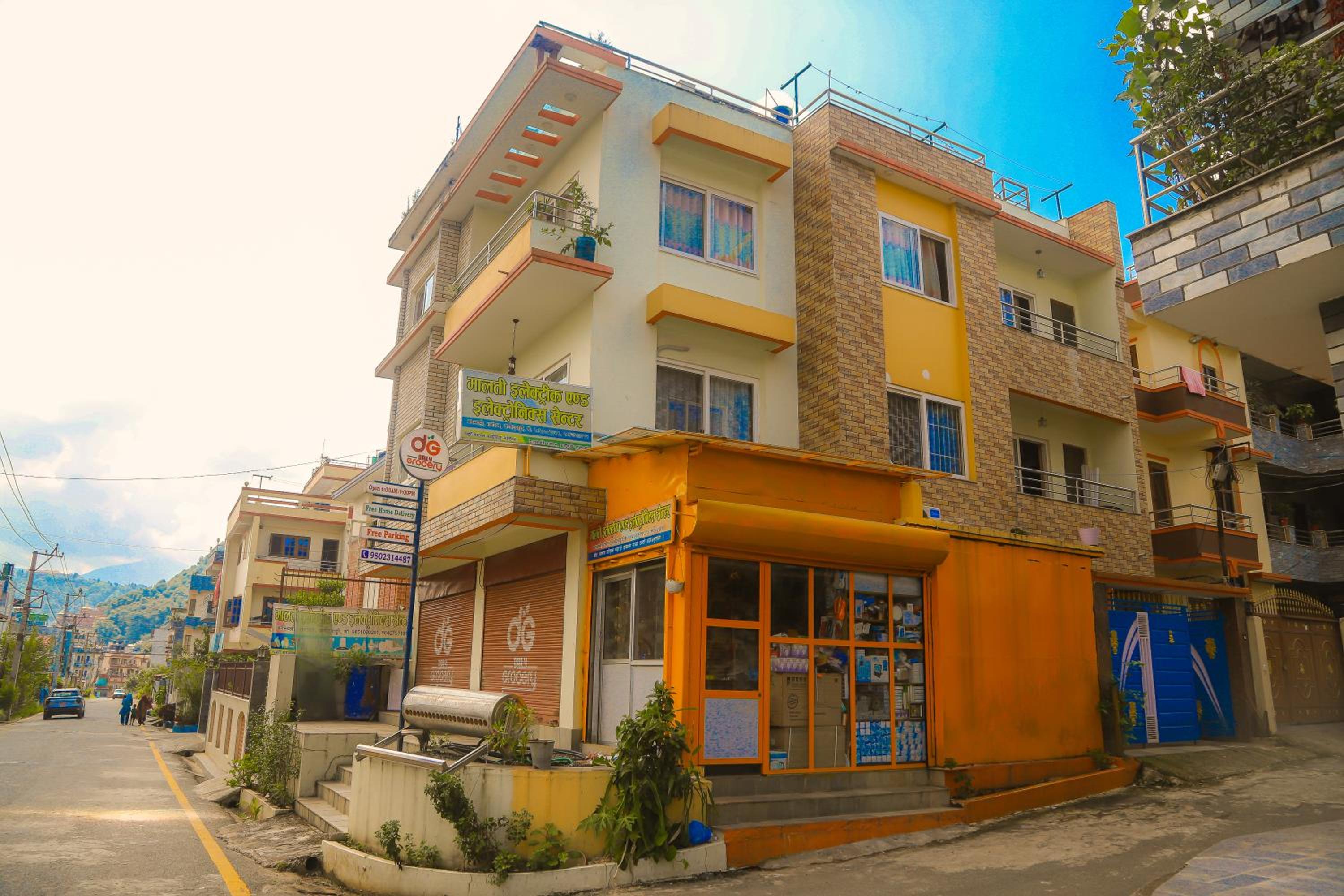 Ashu Apartment