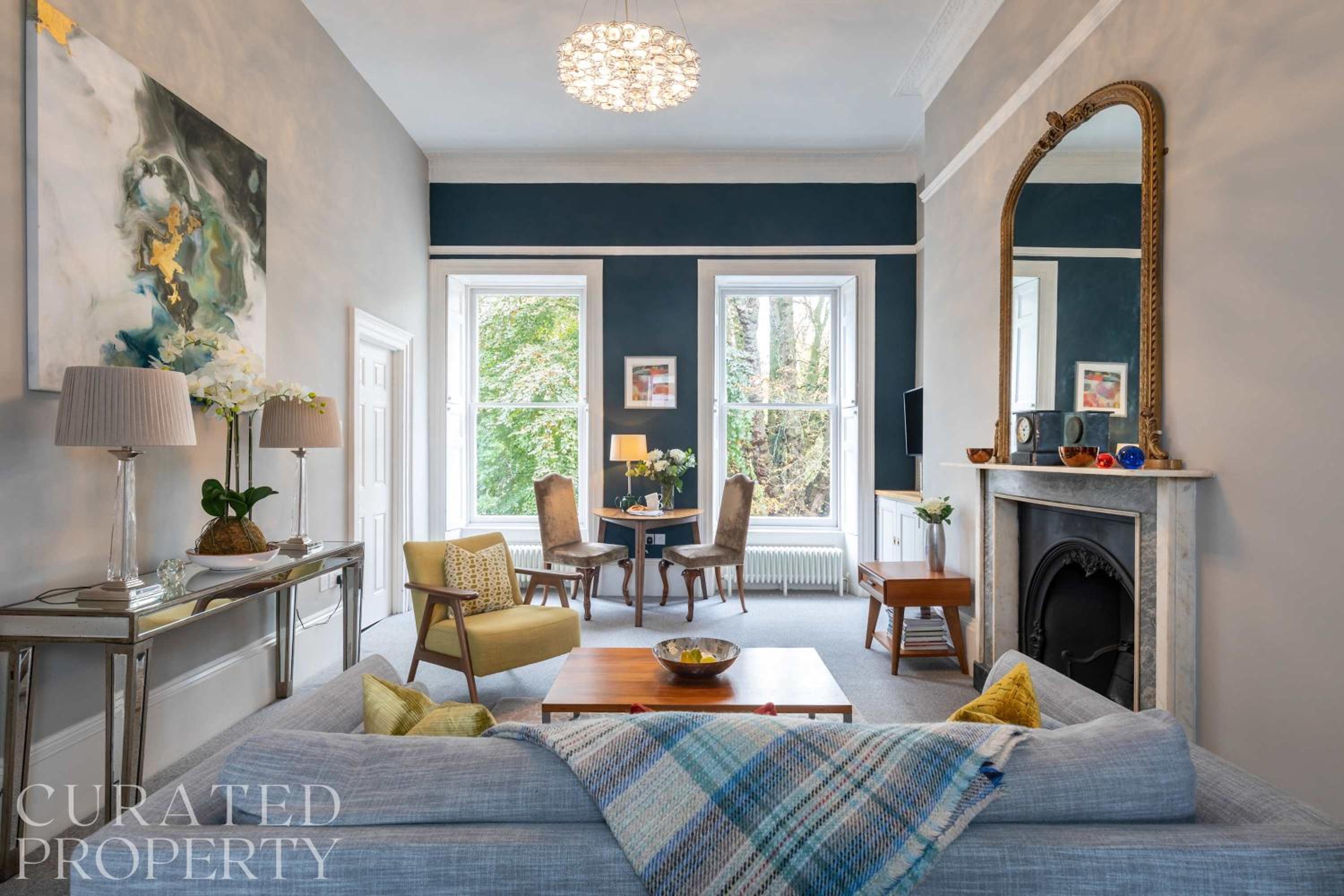Spacious, Light-filled Central Period Apartment view 2