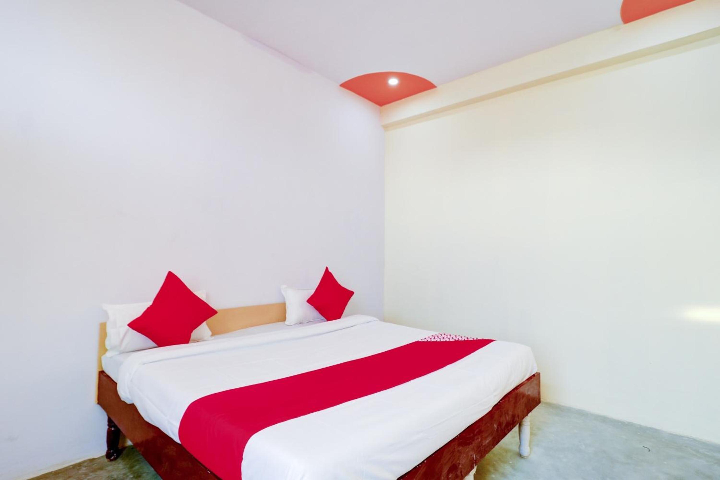 Hotel O Paradise Residency view 5