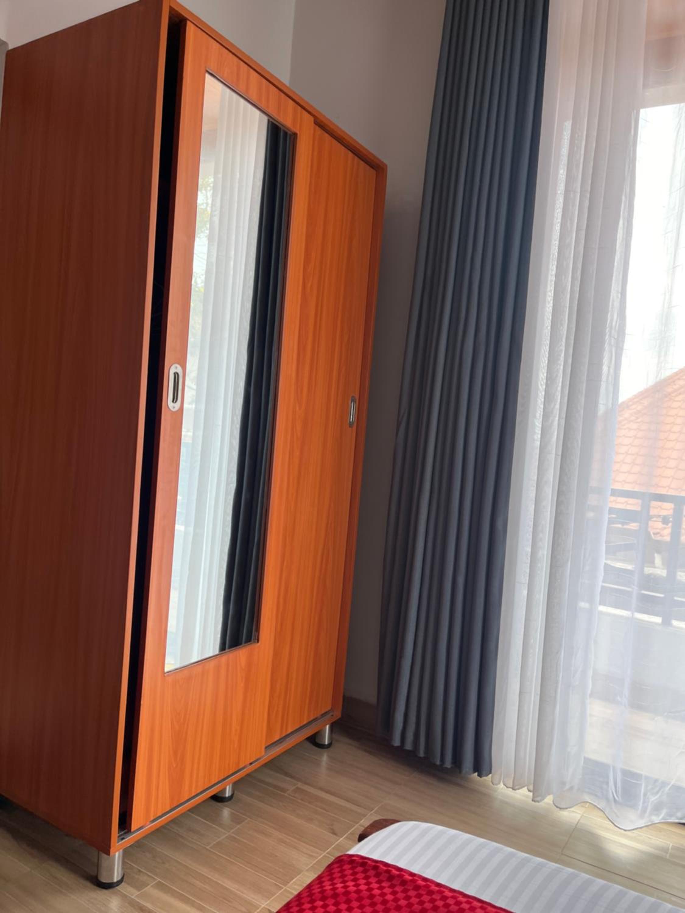 PECA APARTMENt