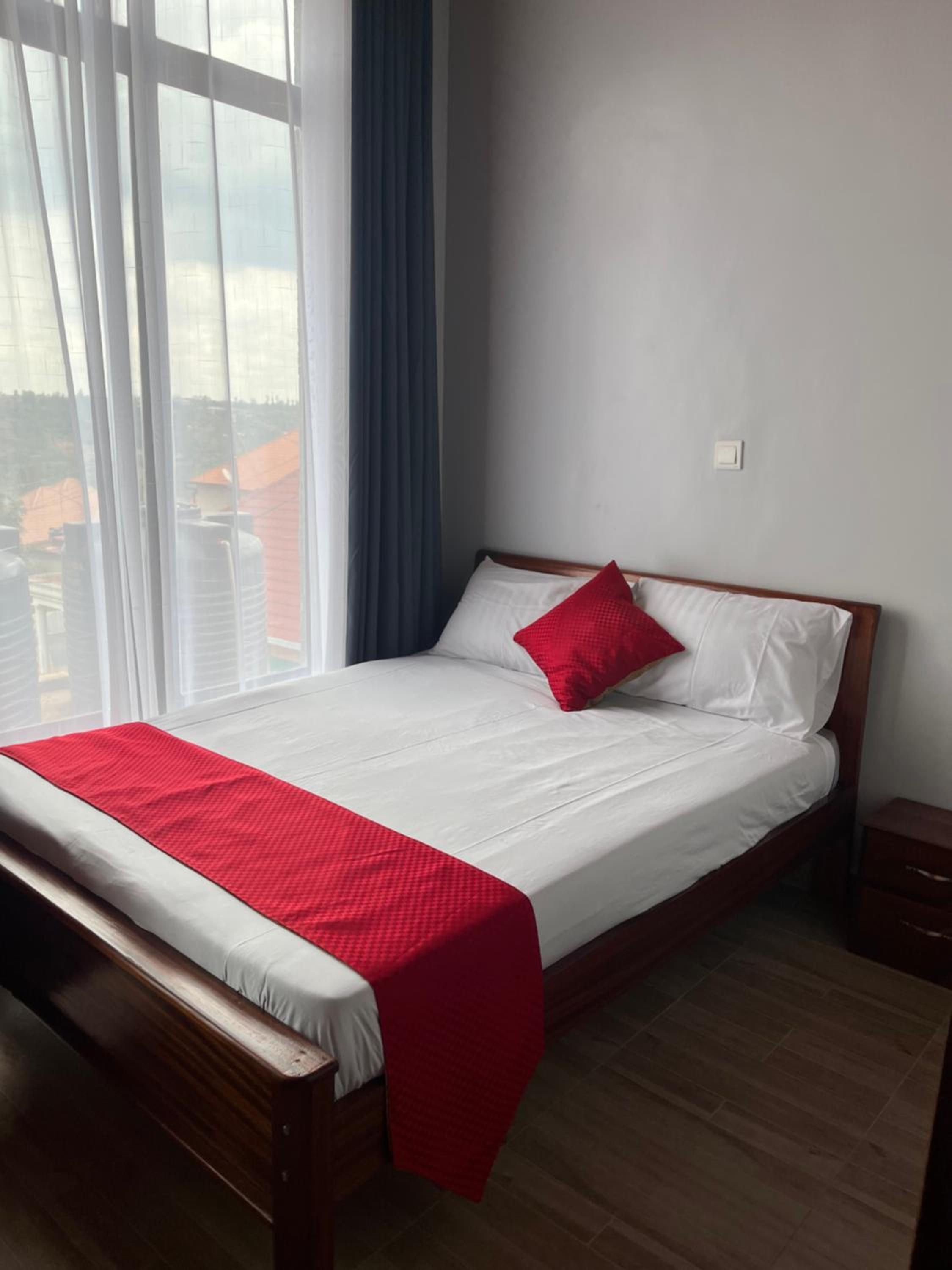 PECA APARTMENt
