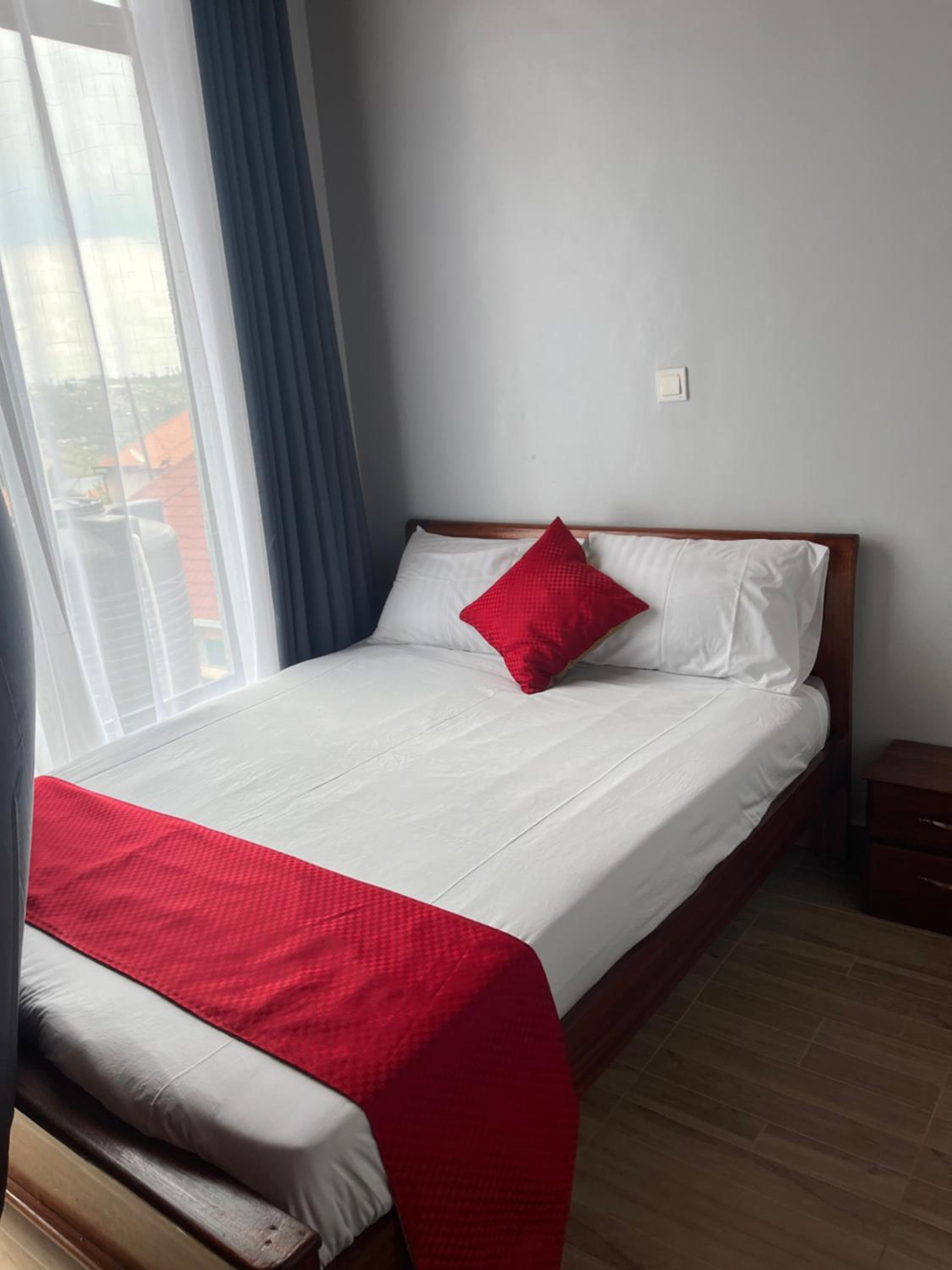 PECA APARTMENt