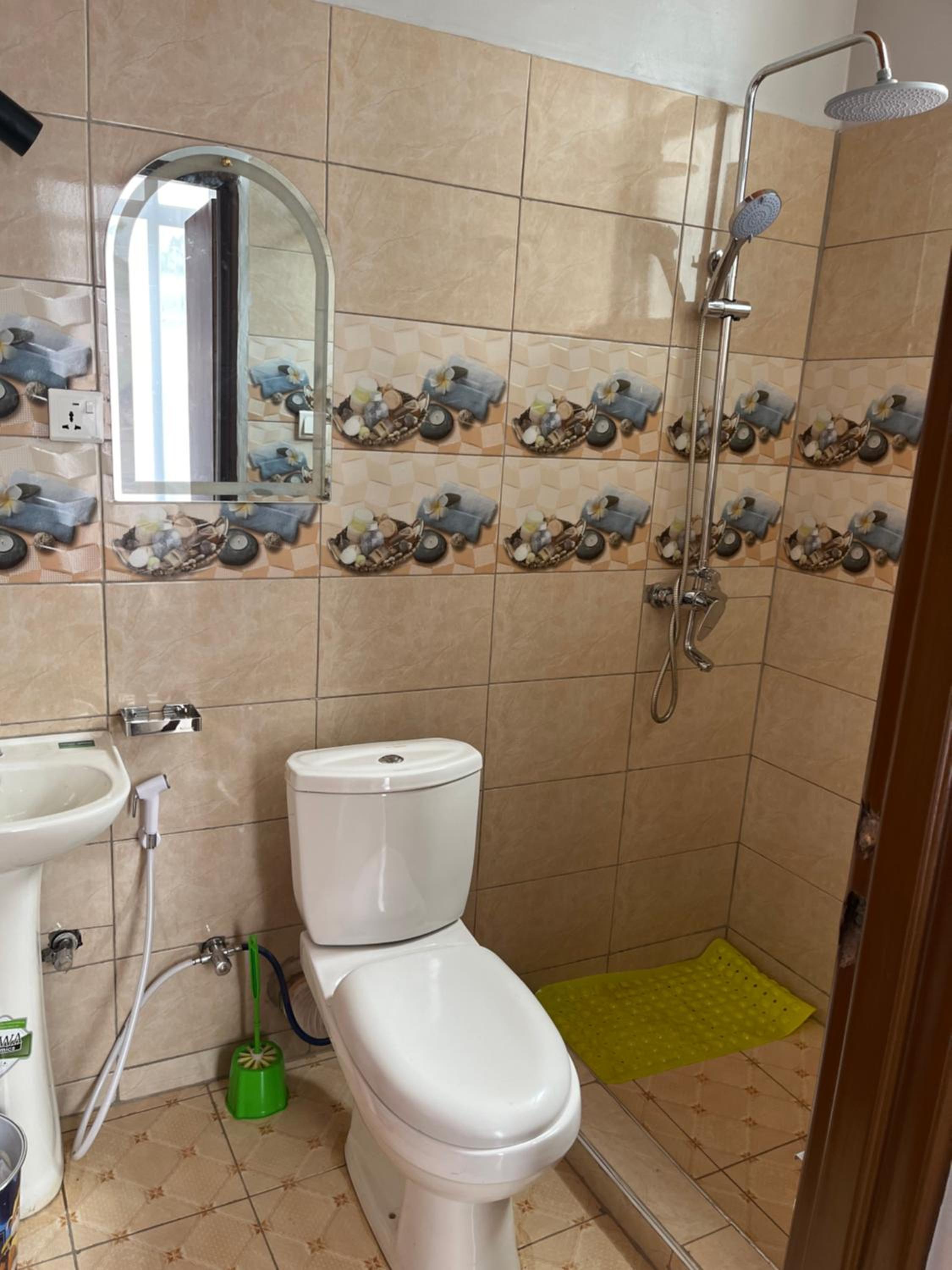 PECA APARTMENt