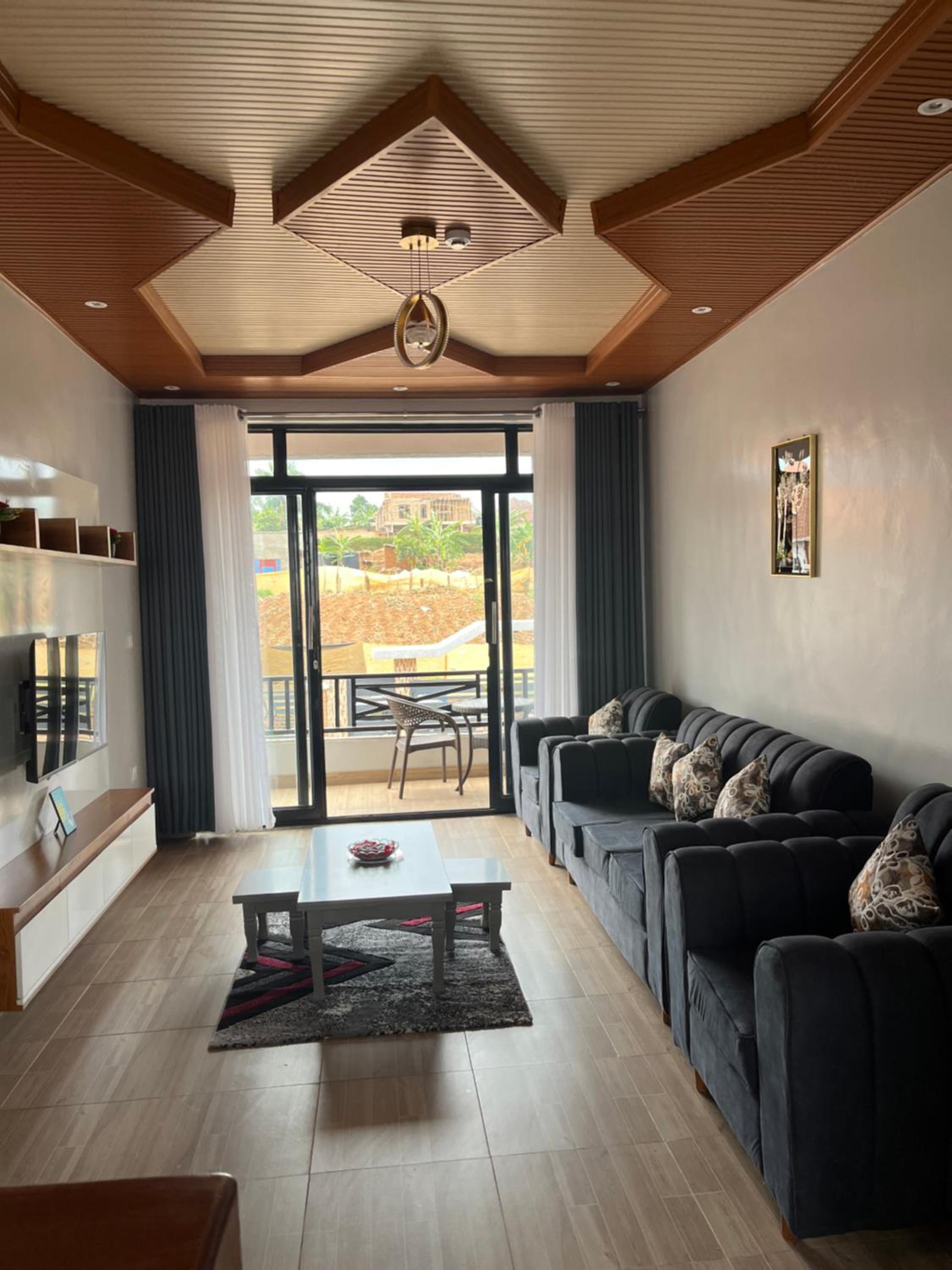 PECA APARTMENt