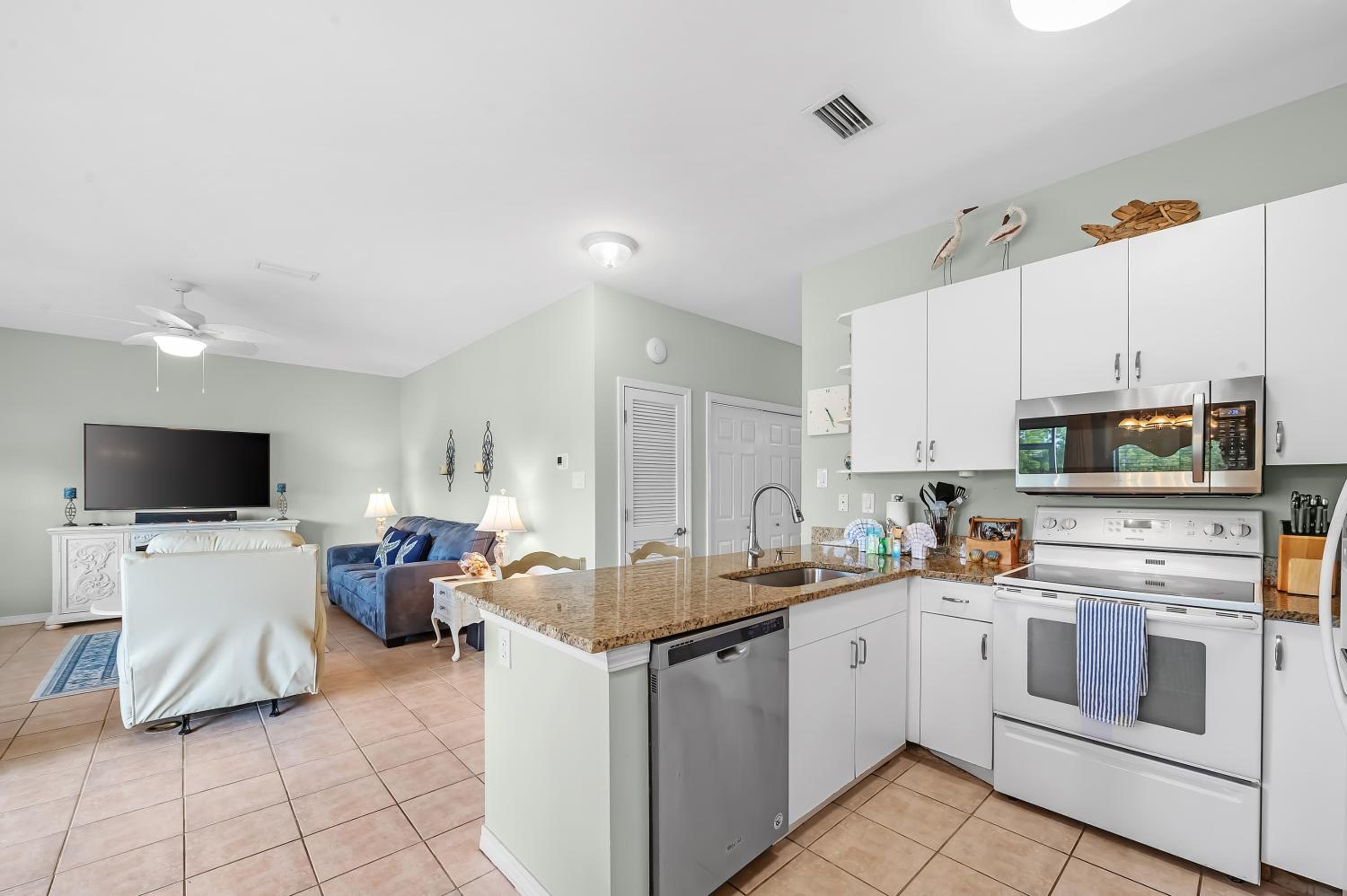 Romar Lakes 104B