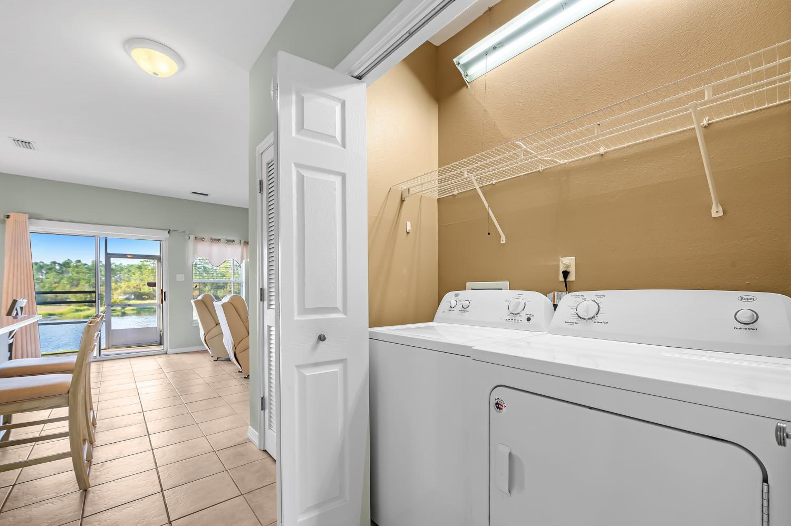 Romar Lakes 104B