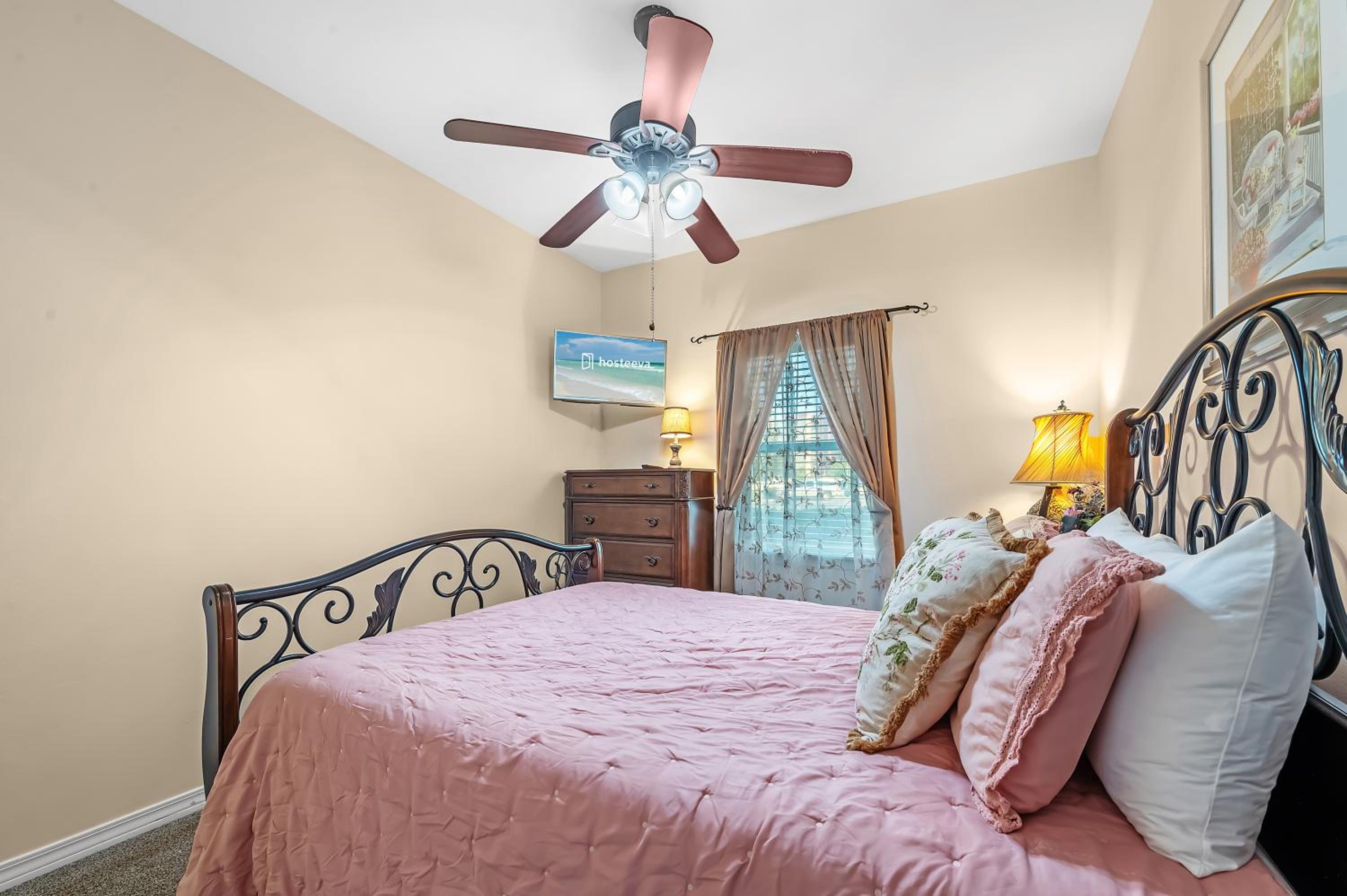 Romar Lakes 104B