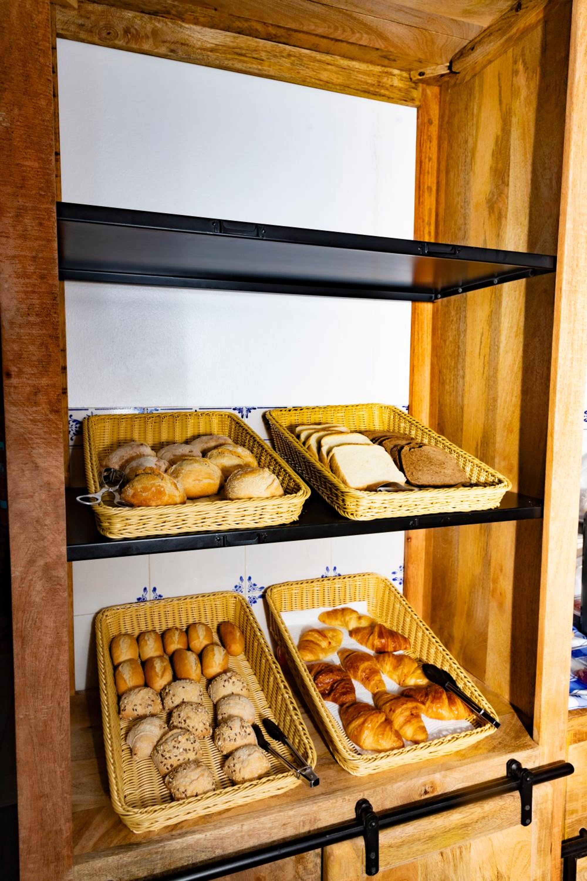 Photo 57