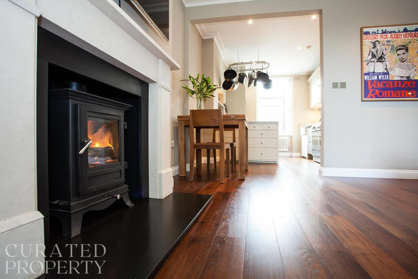Luxury 2-Bed Marylebone Georgian House with Private Garden & Office