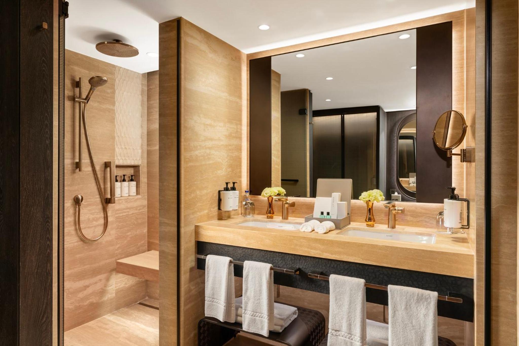 InterContinental Istanbul by IHG - Image 392