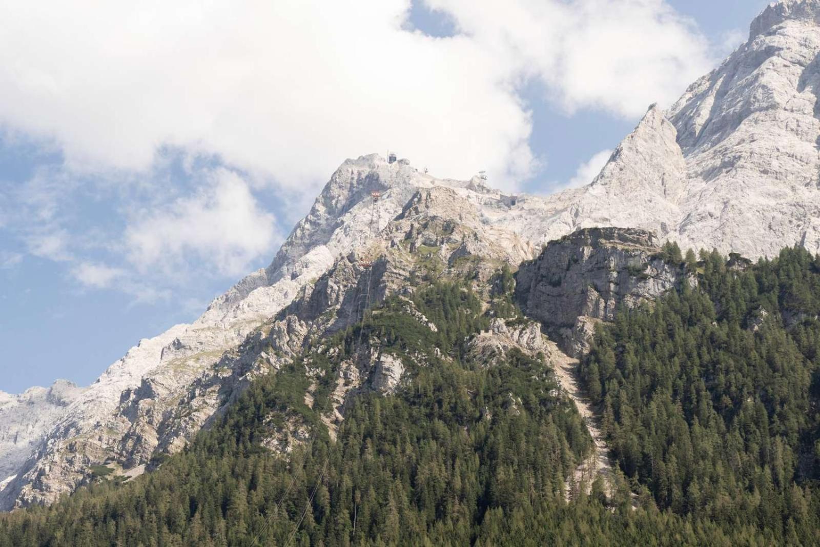 Zugspitz Suites Lermoos by ALPS RESORTS