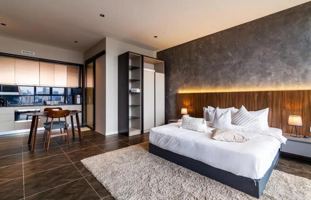 Scarletz Suites KLCC Kuala Lumpur by OKIDOKI Homes