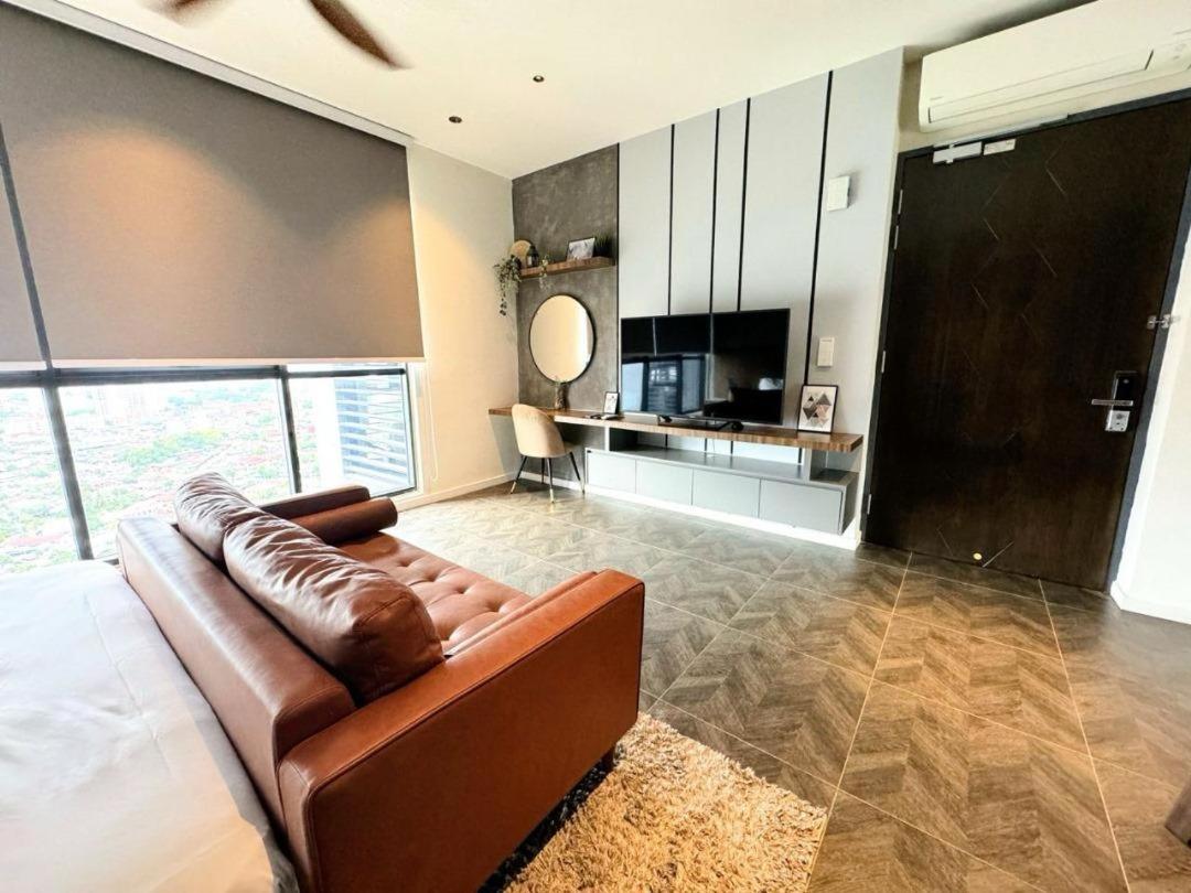 Scarletz Suites KLCC Kuala Lumpur by OKIDOKI Homes