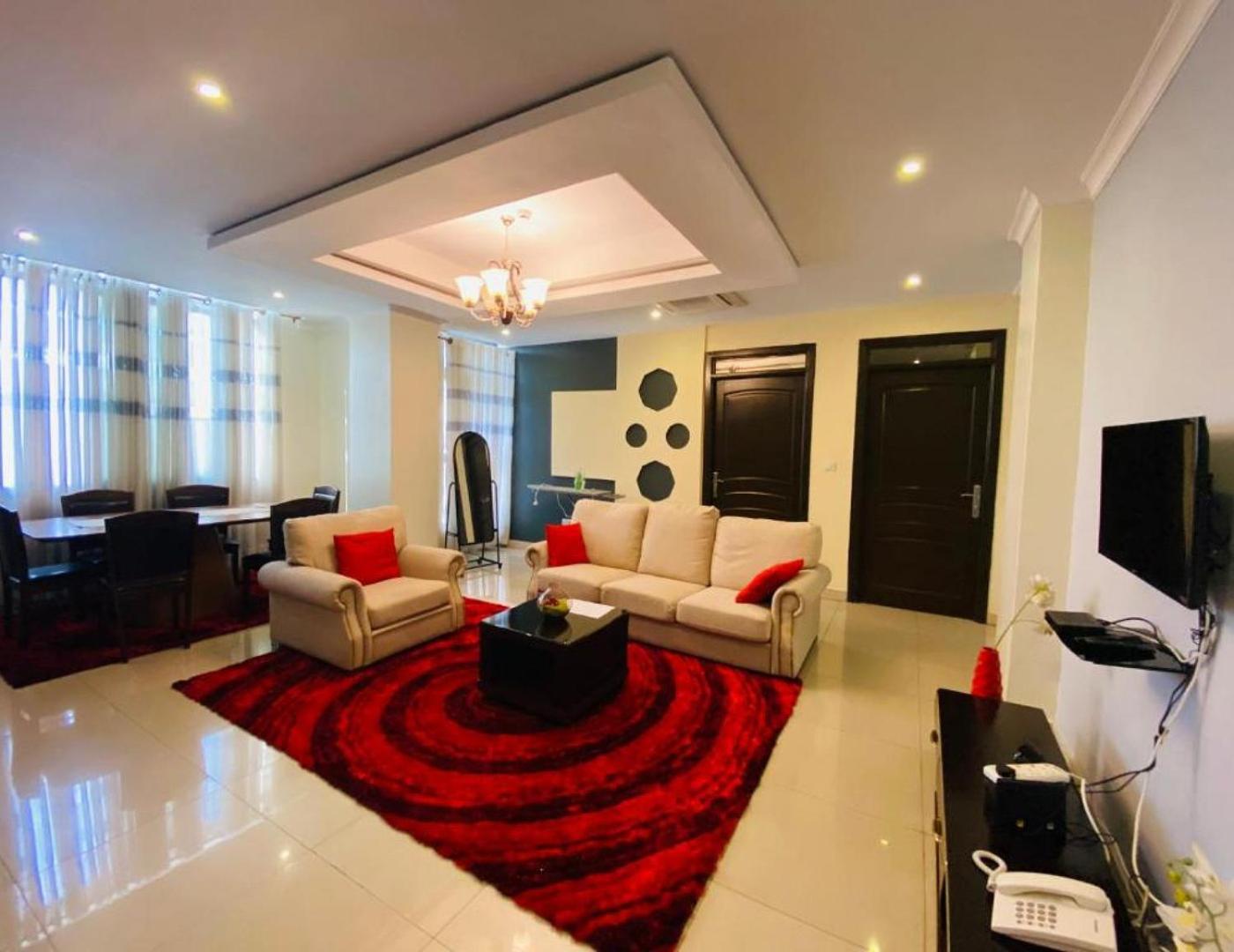 COMFY APARTMENTS
