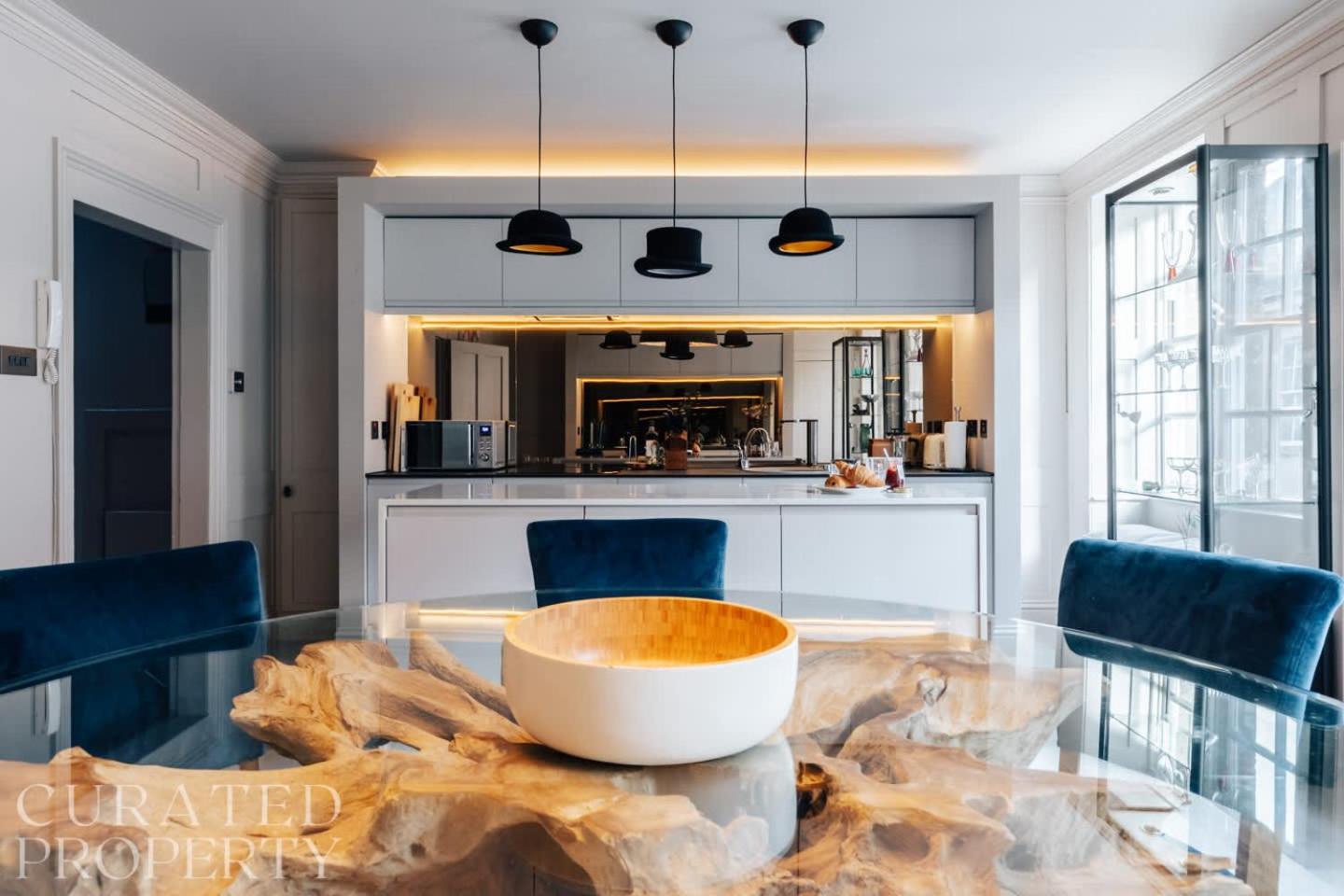 Stunning central Bath Apartment