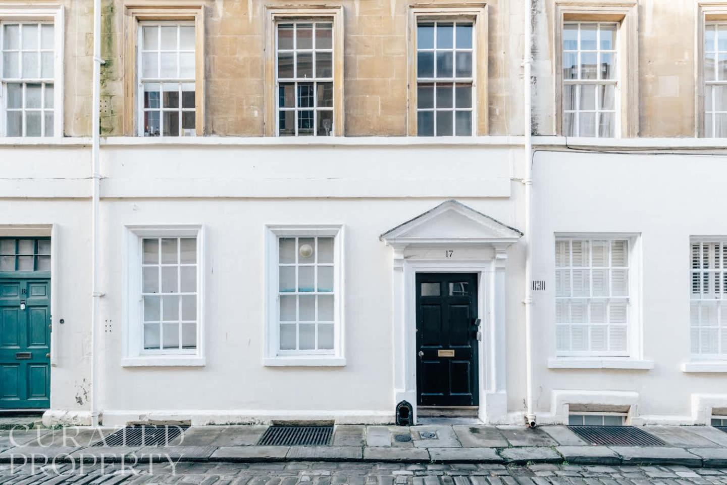 Stunning central Bath Apartment
