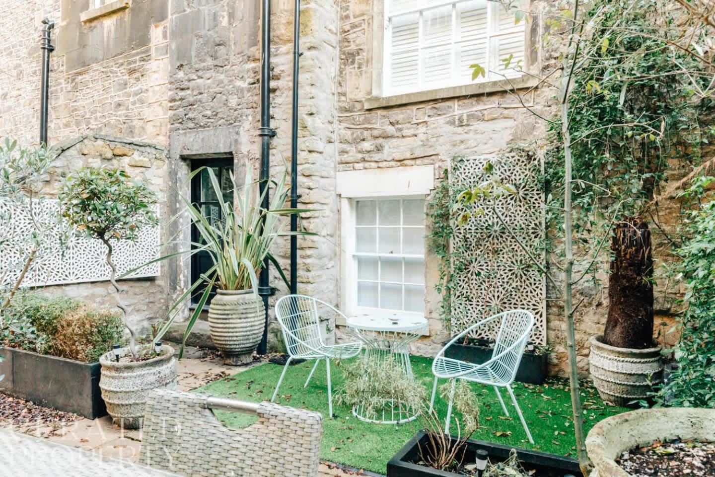 Stunning central Bath Apartment