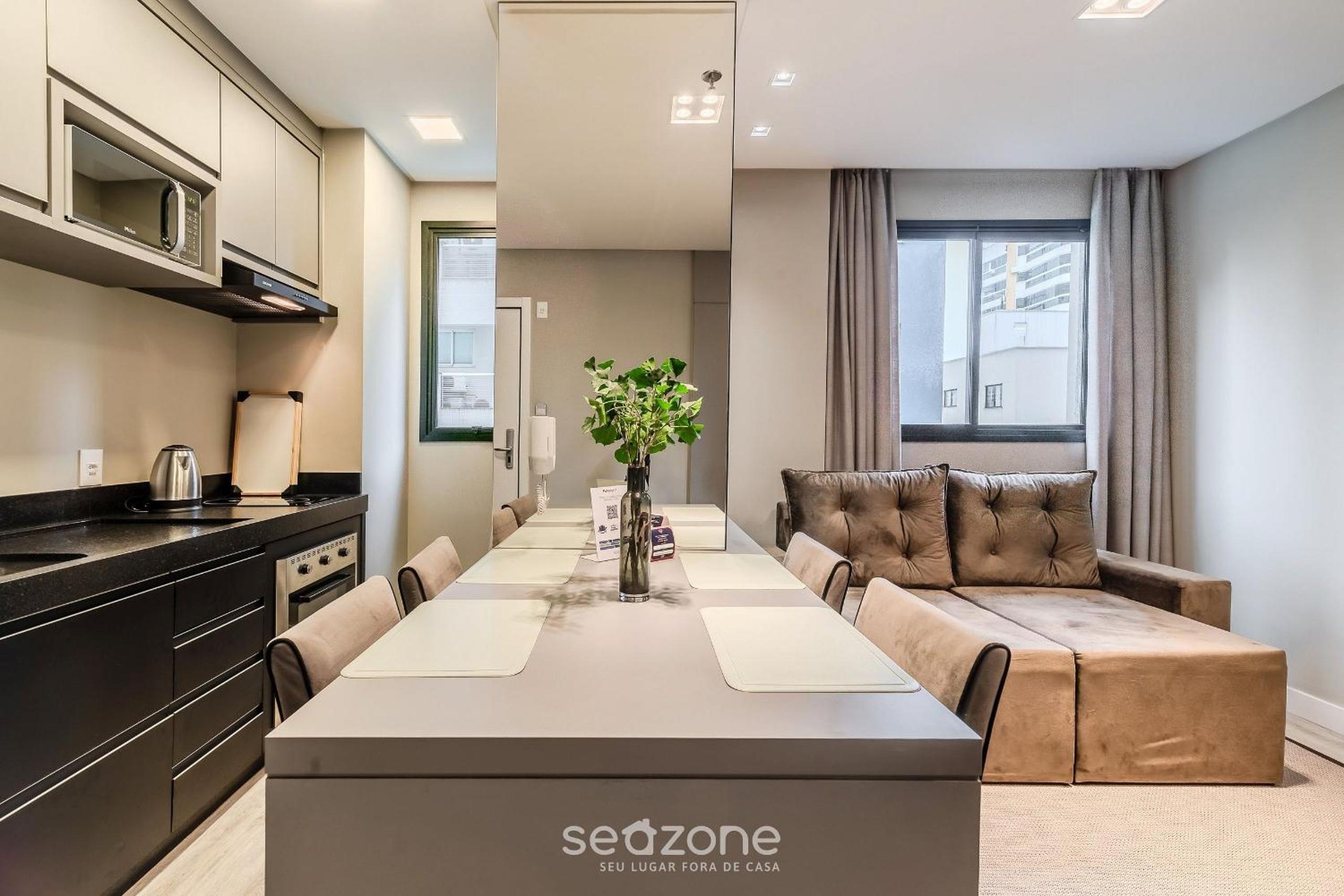 IFT - Ed. Infinity Tower Flat 350m from Meia Praia