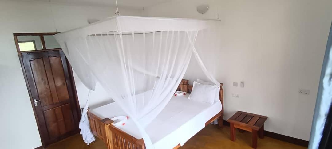 MAFIA TULIVU LODGE