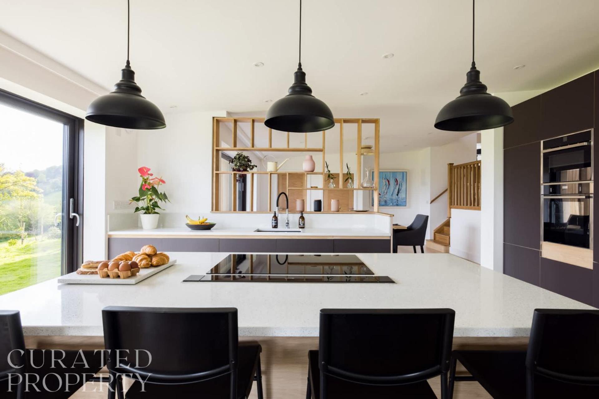Stunning 5 Bedroom New Build with Amazing Views! view 4