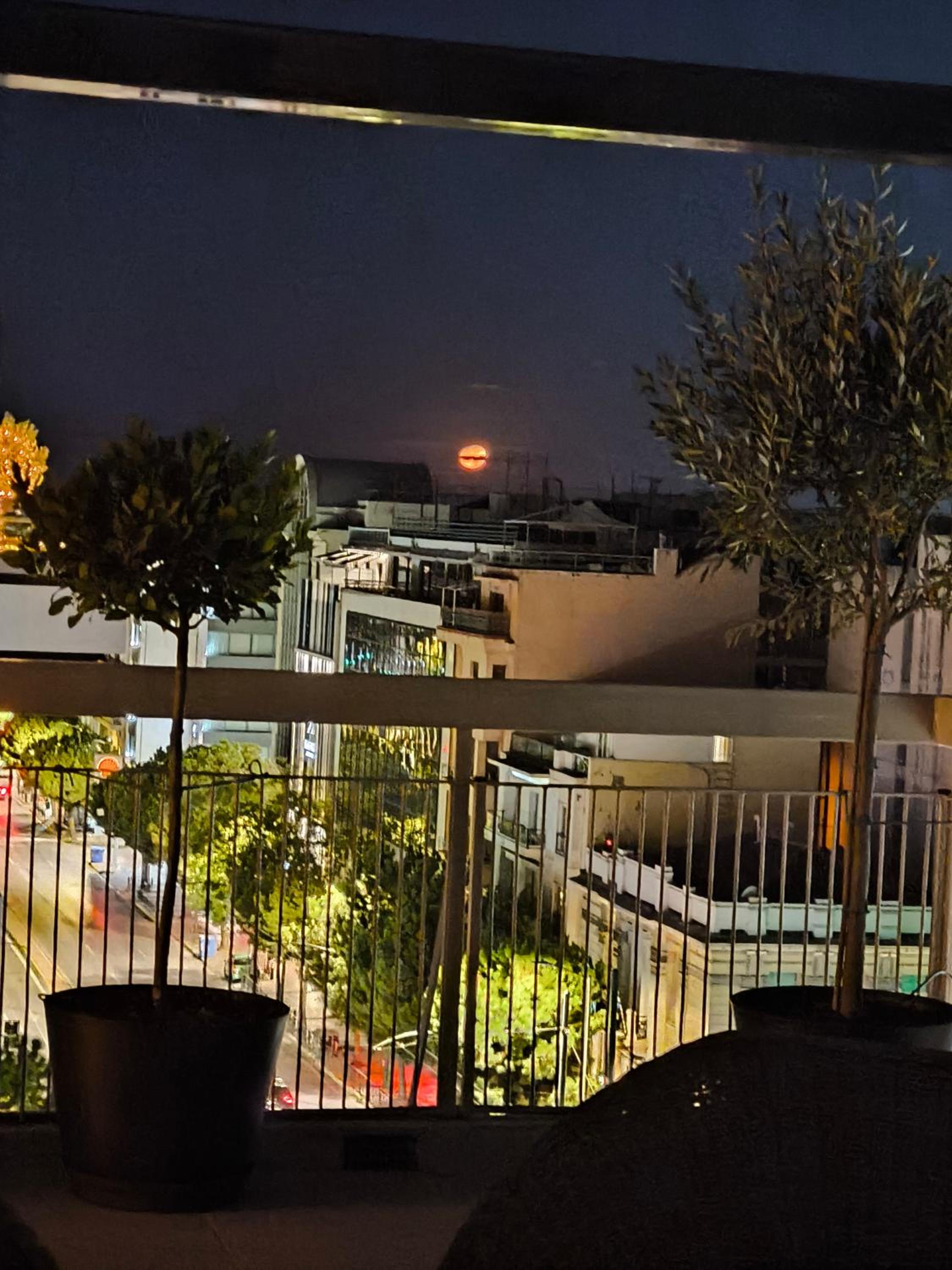 Athens Golden Light Premium Residence
