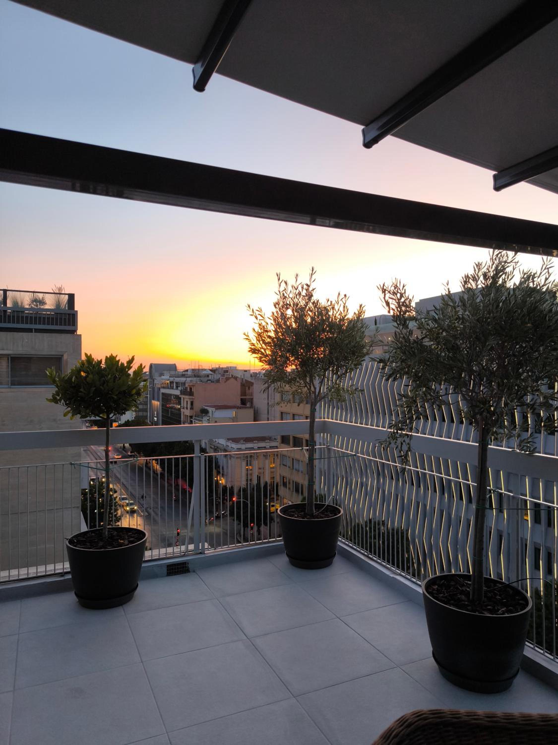 Athens Golden Light Premium Residence
