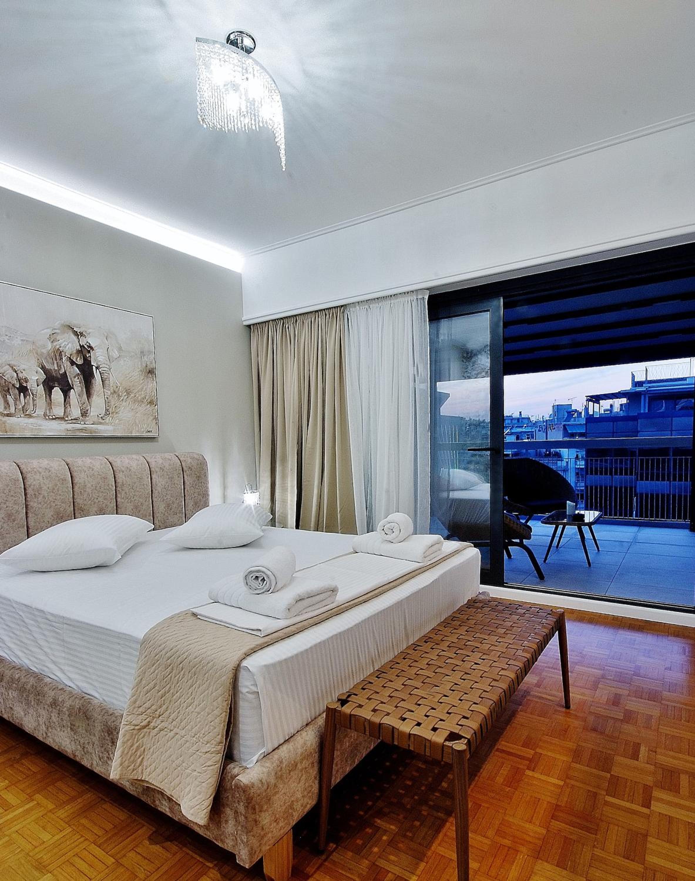 Athens Golden Light Premium Residence photo 4