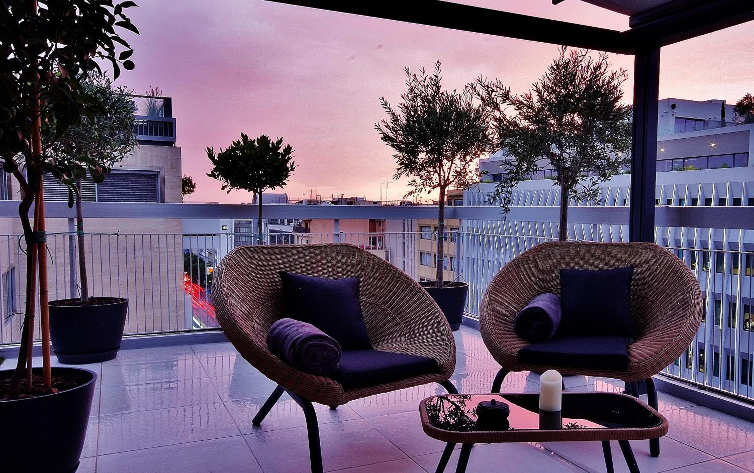 Athens Golden Light Premium Residence