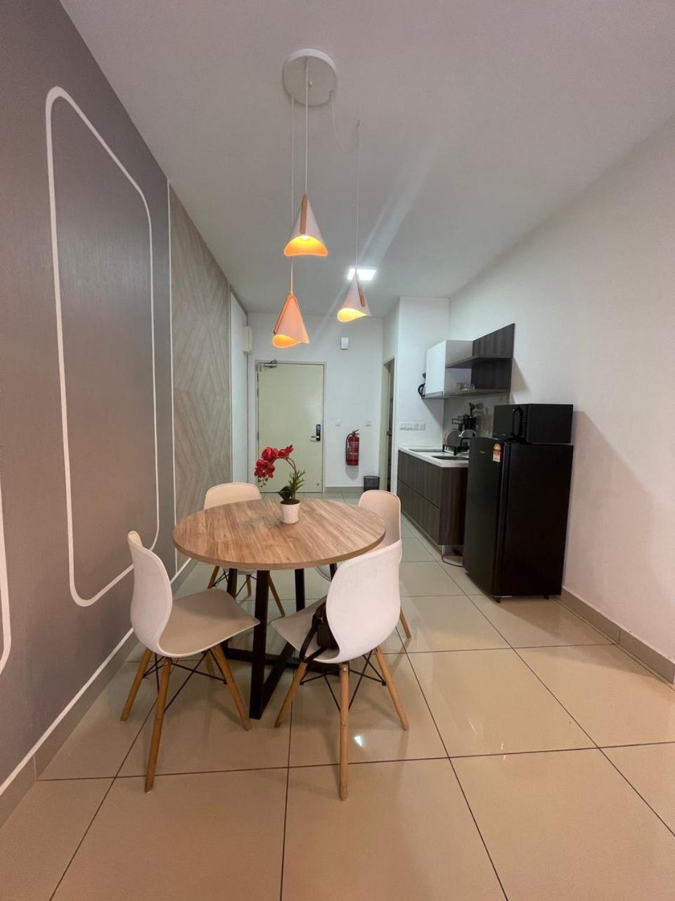 Arissa Homestay Savanna Southville City